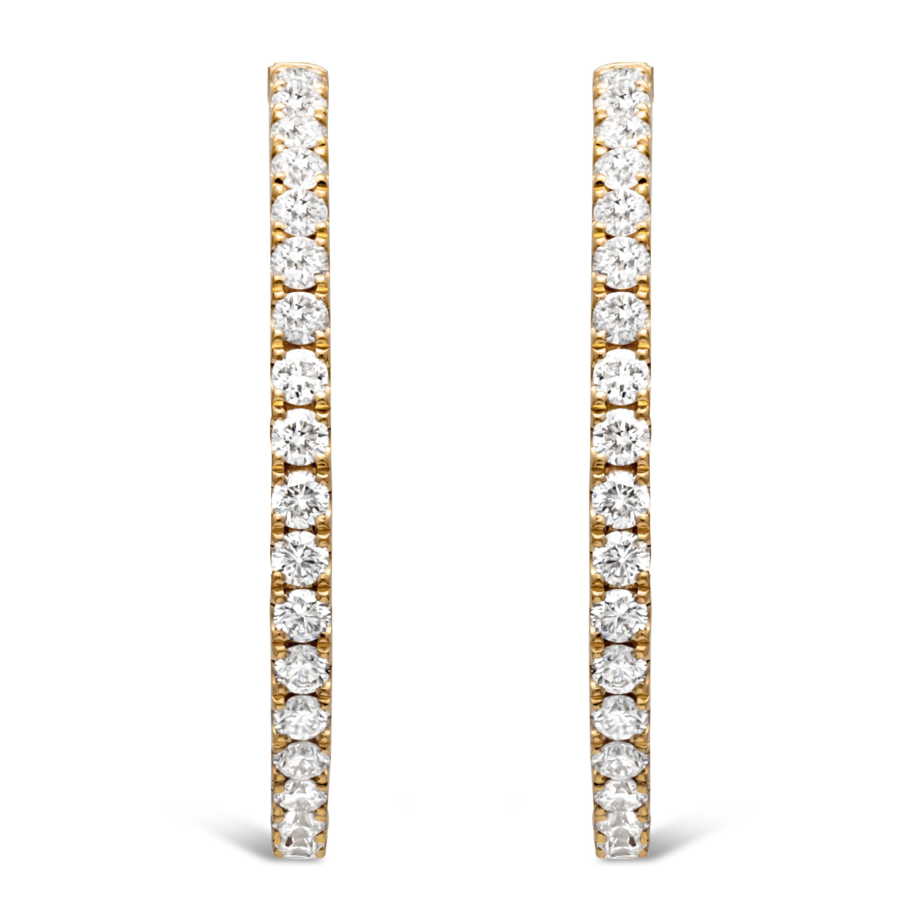 Contemporary Roman Malakov 1.16 Carats Total Brilliant Round Cut Diamond Hoop Earrings For Sale