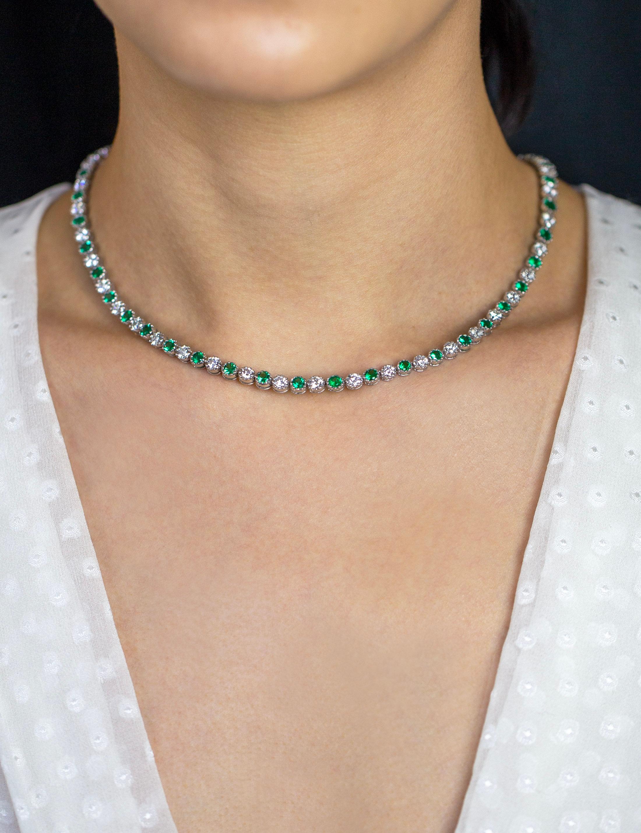 Contemporary Roman Malakov 11.82 Carat Total Round Emerald and Diamond Tennis Necklace For Sale