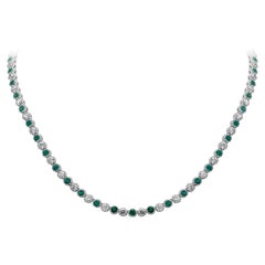 Roman Malakov 11.82 Carat Total Round Emerald and Diamond Tennis Necklace