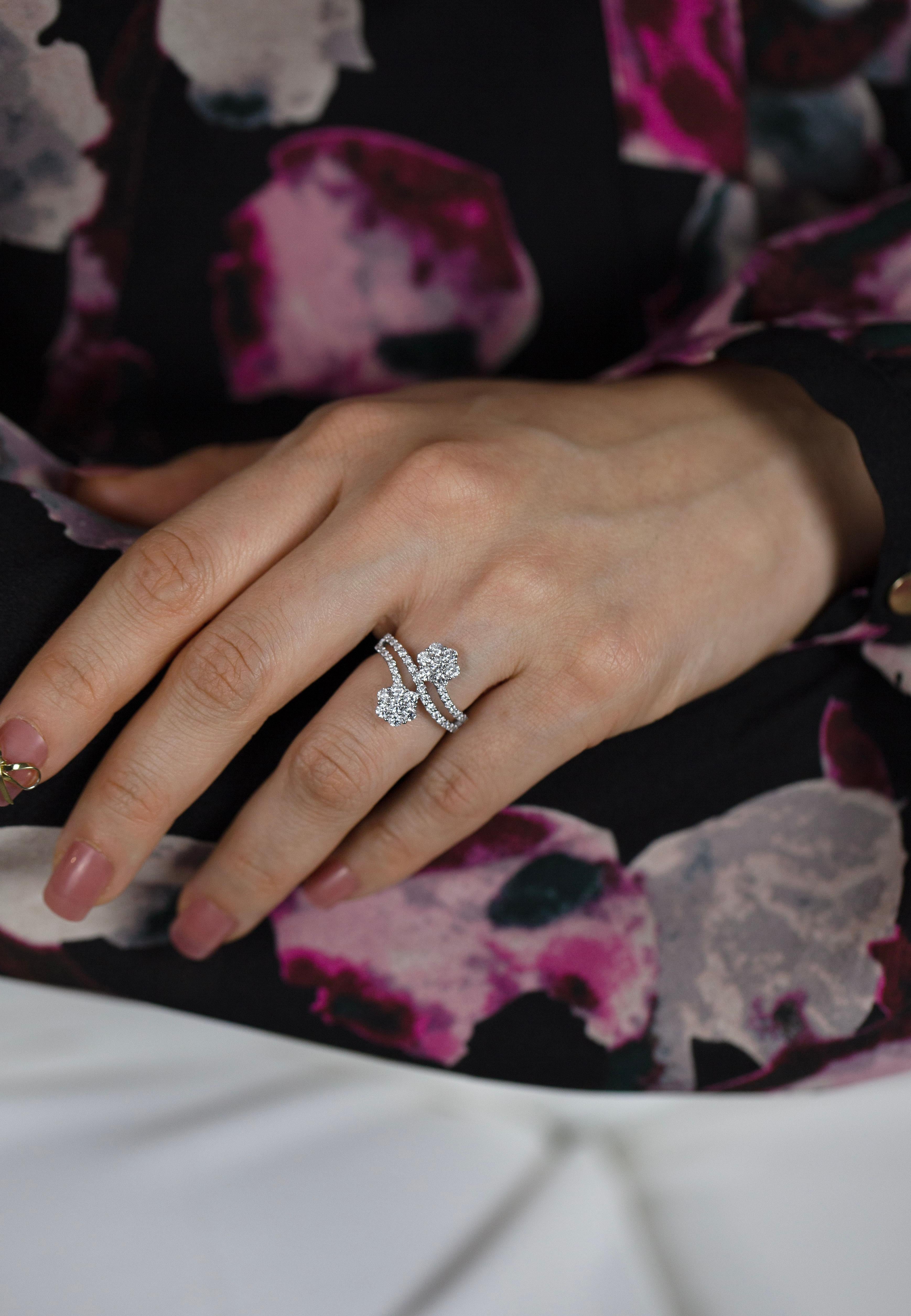Roman Malakov 1.20 Carat Total Brilliant Round Diamond Illusion Fashion Ring For Sale 2