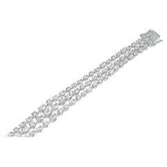 Roman Malakov Bracelet gradué à trois rangées de diamants de 12,03 carats au total