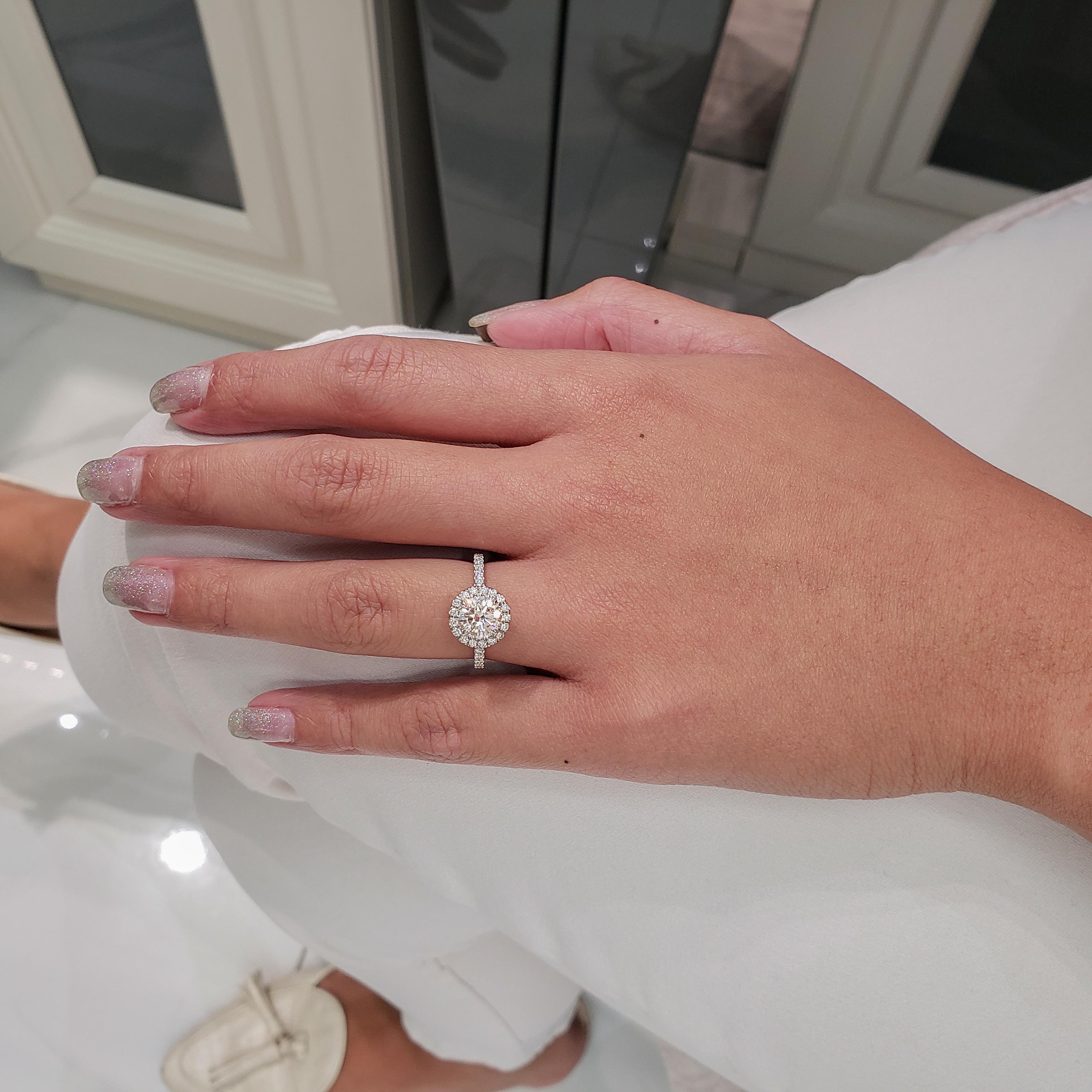 Contemporary Roman Malakov 1.22 Carats Brilliant Round Cut Diamond Halo Engagement Ring For Sale
