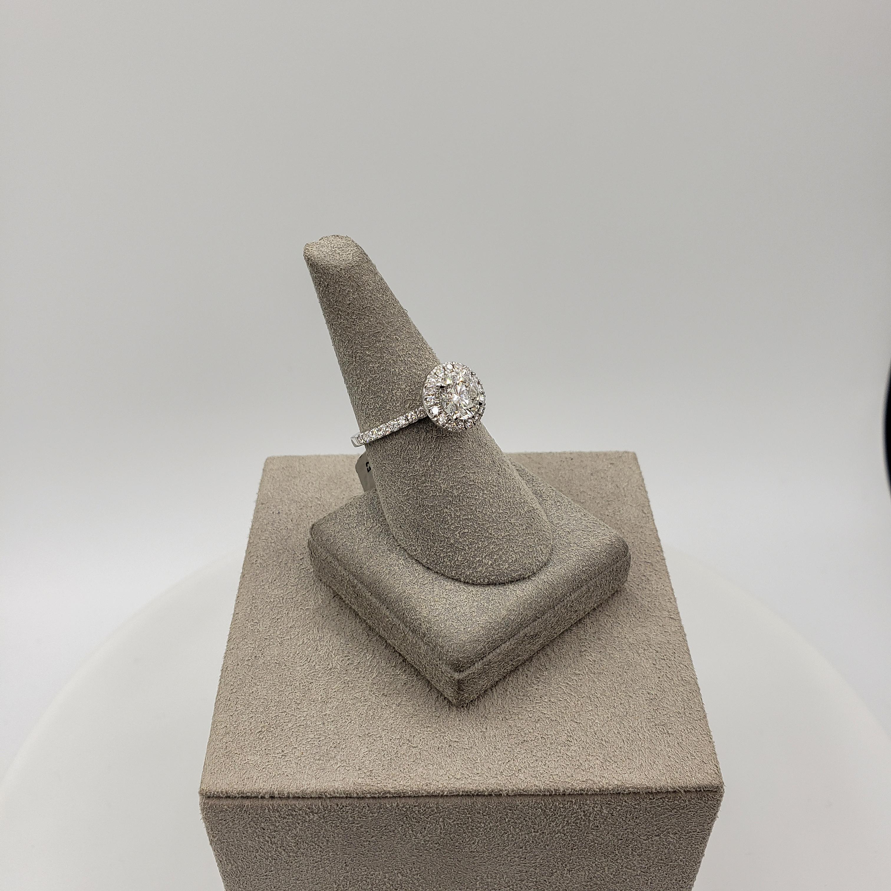Women's Roman Malakov 1.22 Carats Brilliant Round Cut Diamond Halo Engagement Ring For Sale