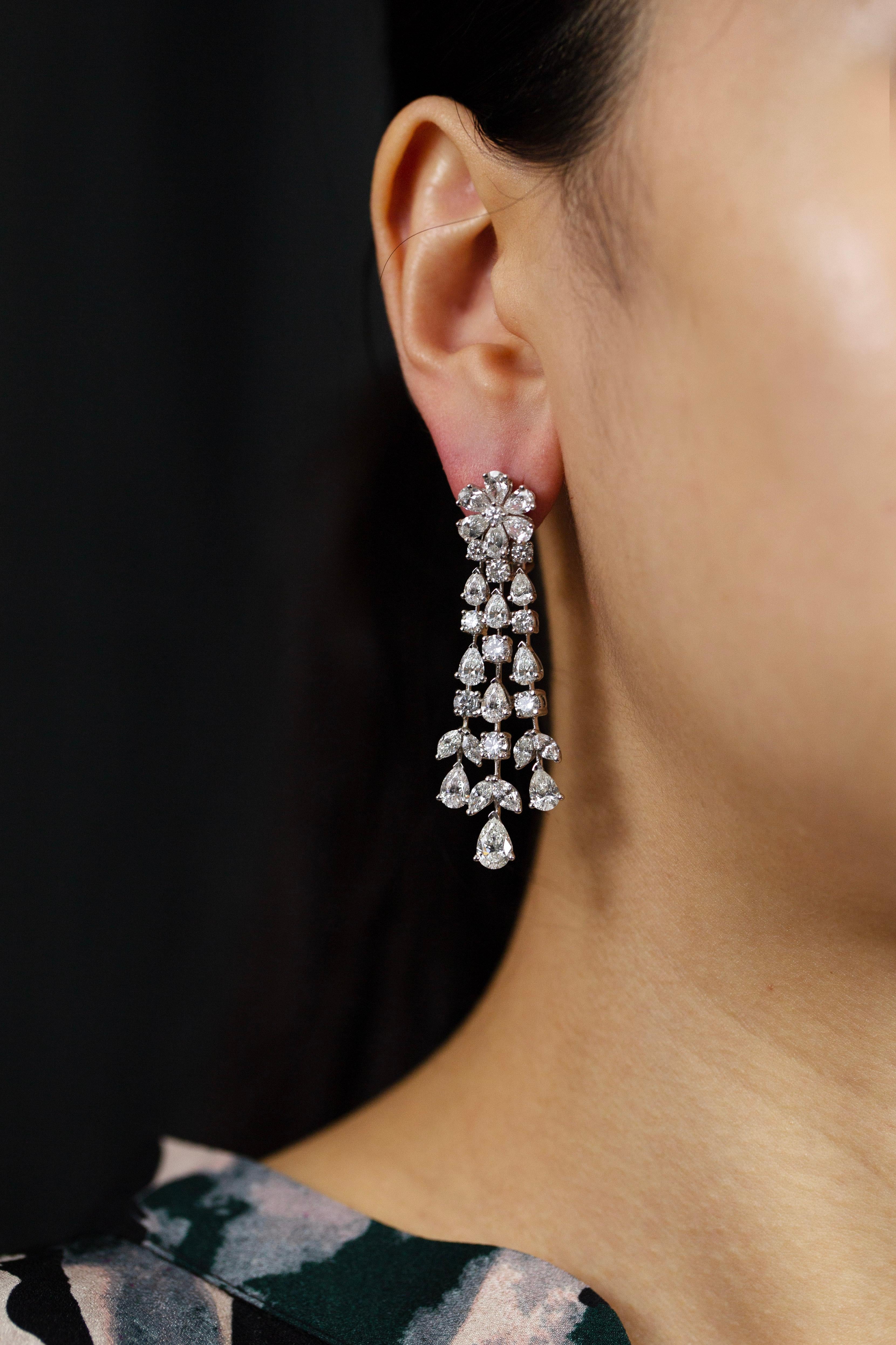 Contemporary Roman Malakov 12.45 Carats Total Mixed Cut Diamond Chandelier Earrings For Sale