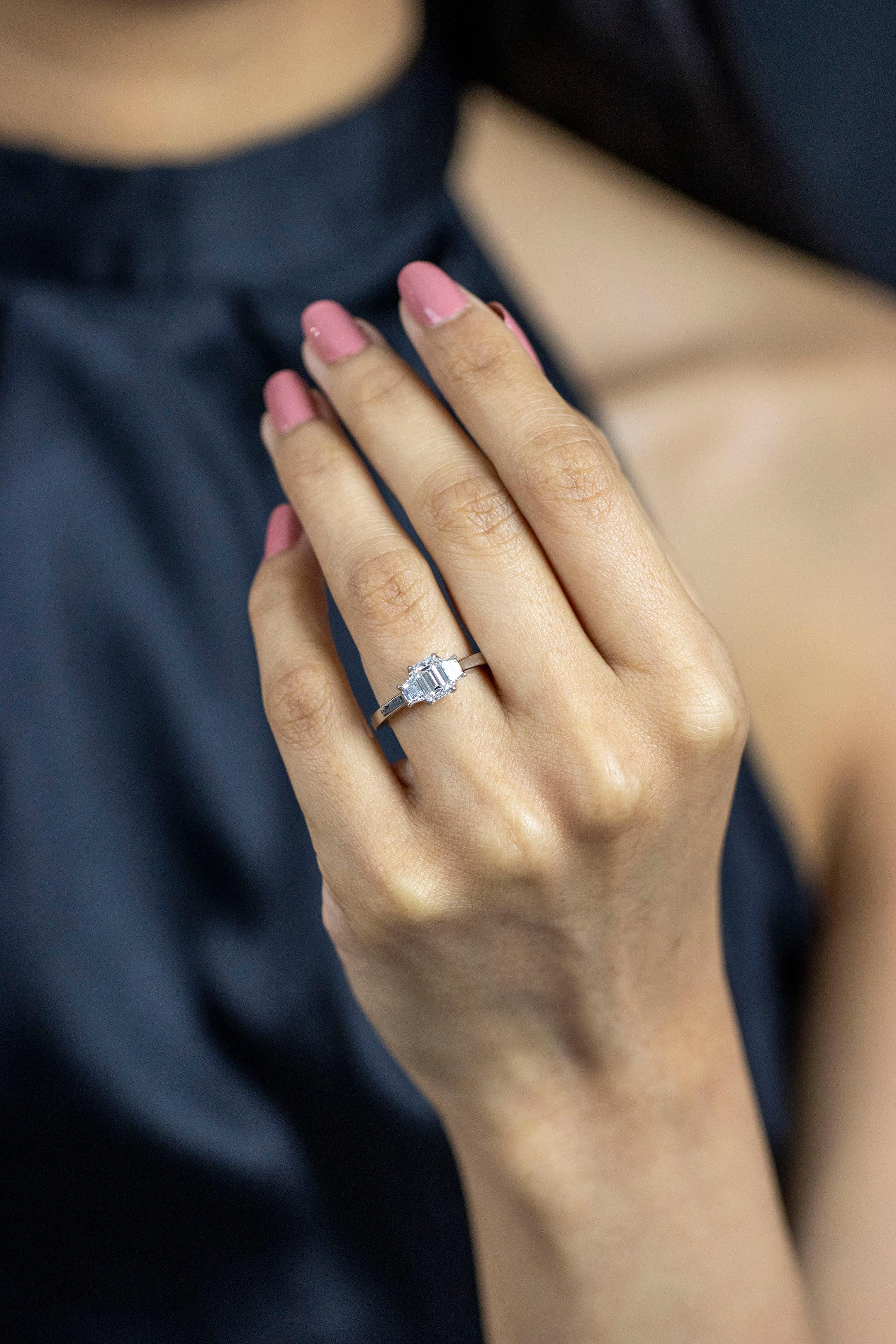 Roman Malakov 1.26 Carats Total Mixed Cut Diamond Three-Stone Engagement Ring For Sale 1