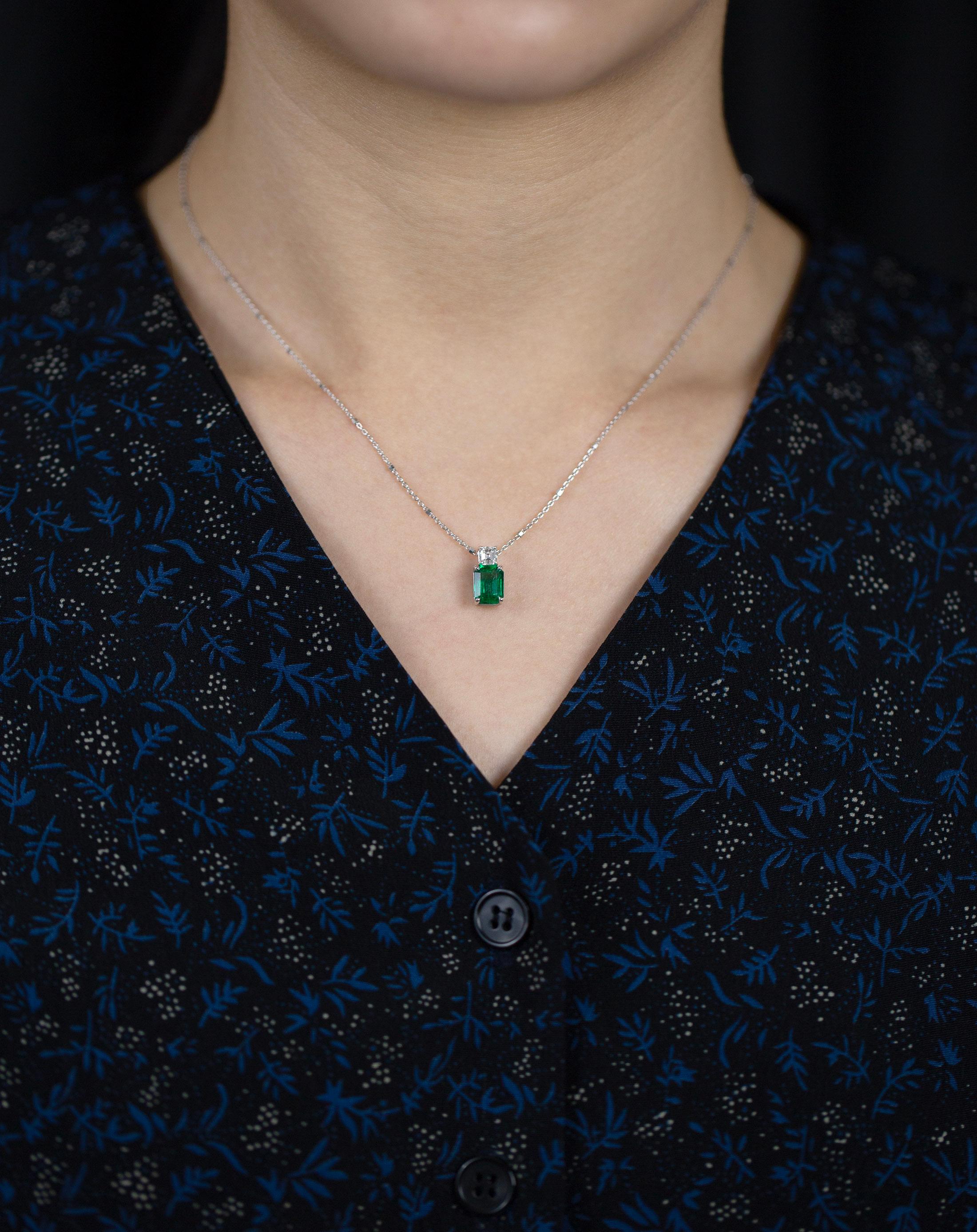Mixed Cut Roman Malakov 1.27 Carat Emerald Cut Green Emerald and Diamond Pendant Necklace For Sale