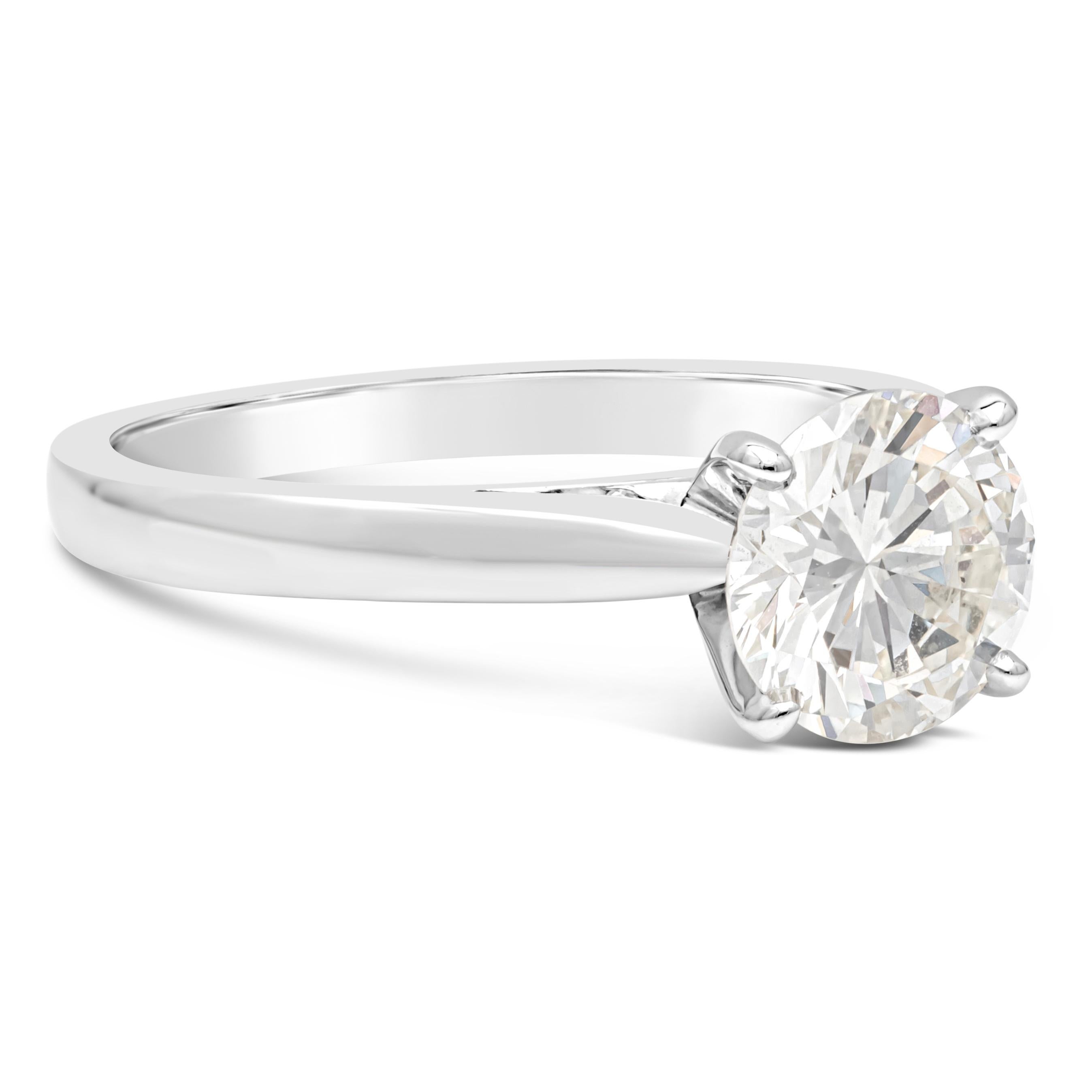 Contemporain Roman Malakov Diamonds Bague de fiançailles solitaire en diamant rond brillant total de 1,30 carat en vente