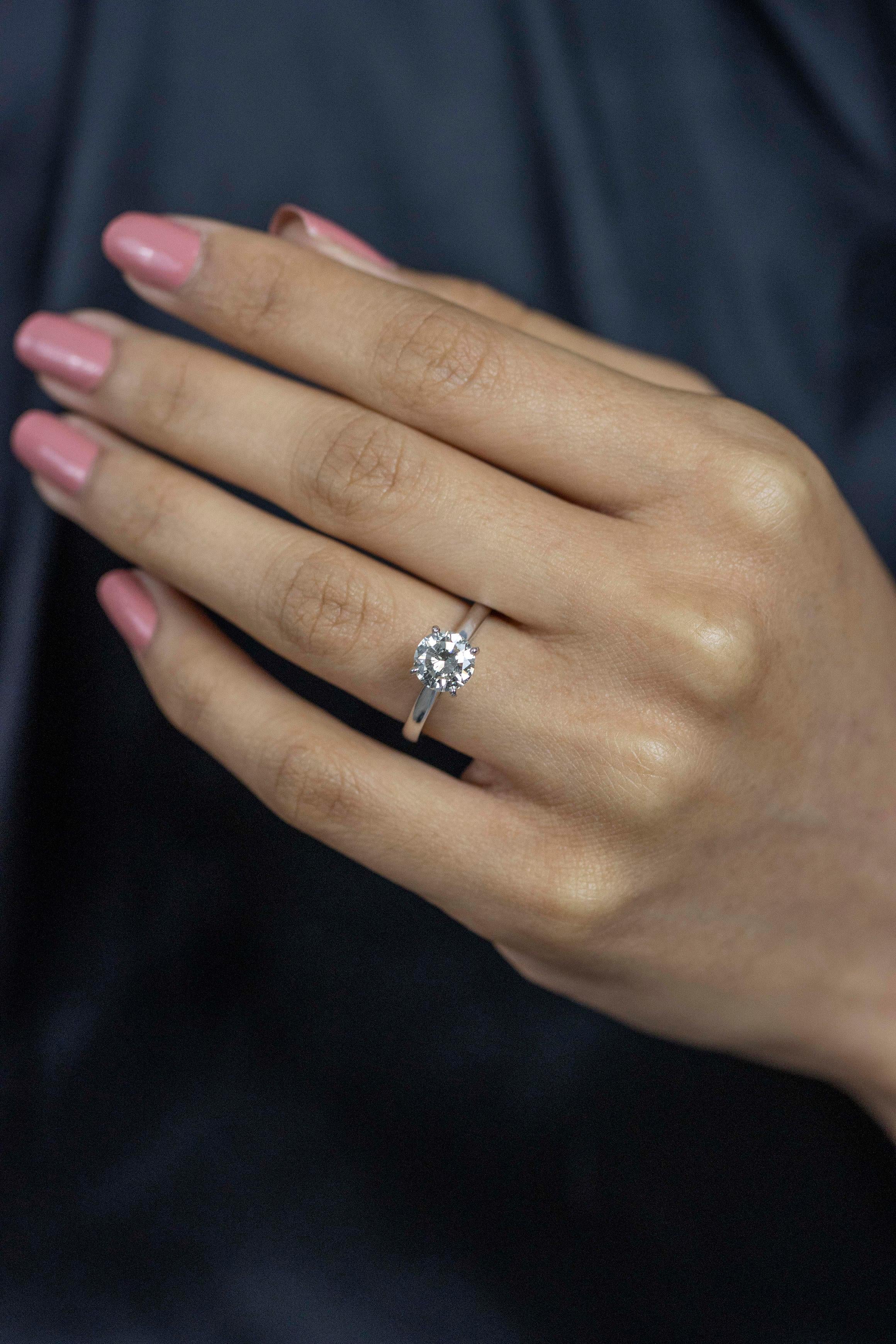 Roman Malakov Diamonds Bague de fiançailles solitaire en diamant rond brillant total de 1,30 carat Pour femmes en vente