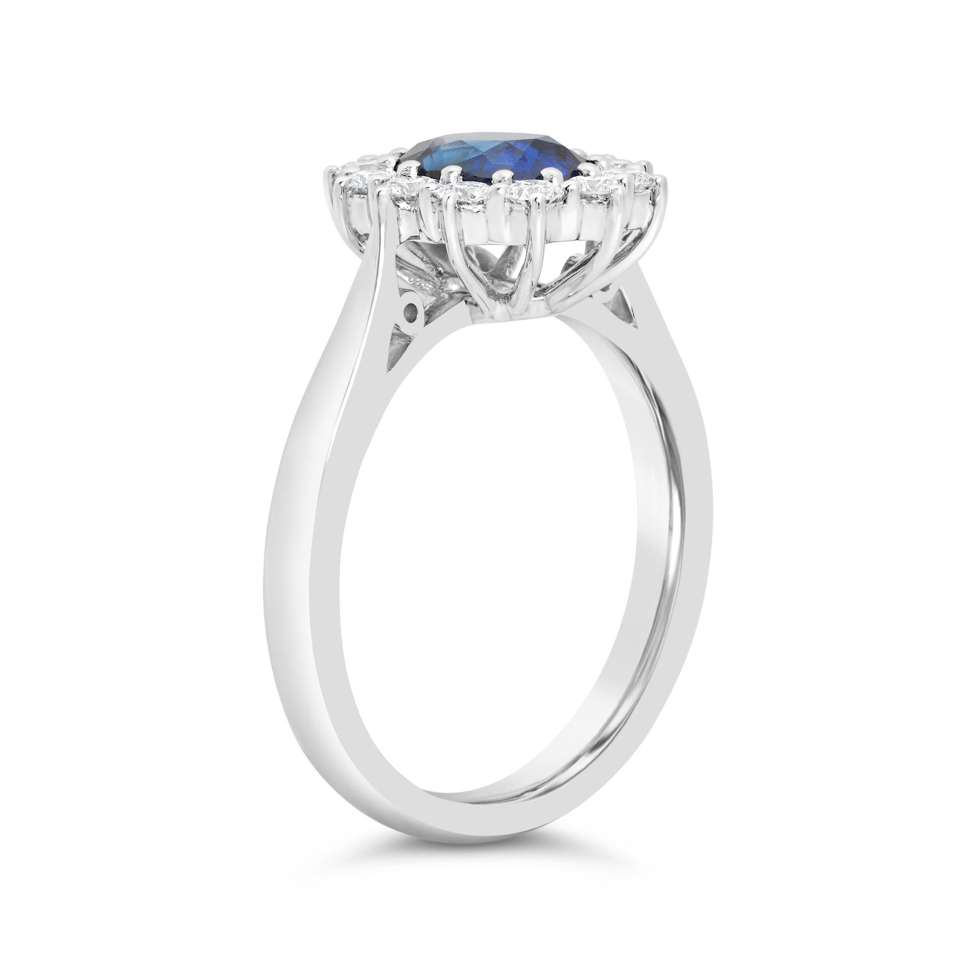Roman Malakov Anillo de compromiso Princesa Diana Halo de zafiros y diamantes de 1,34 quilates Contemporáneo en venta