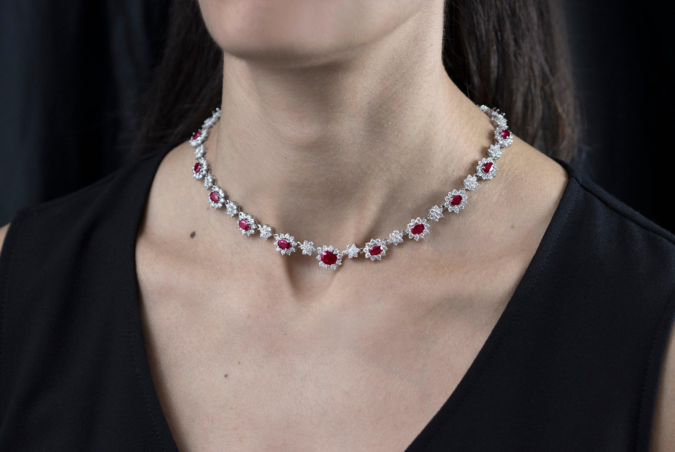 Roman Malakov 14.01 Carats Total Oval Cut Ruby & Diamond Halo Collar Necklace For Sale 1
