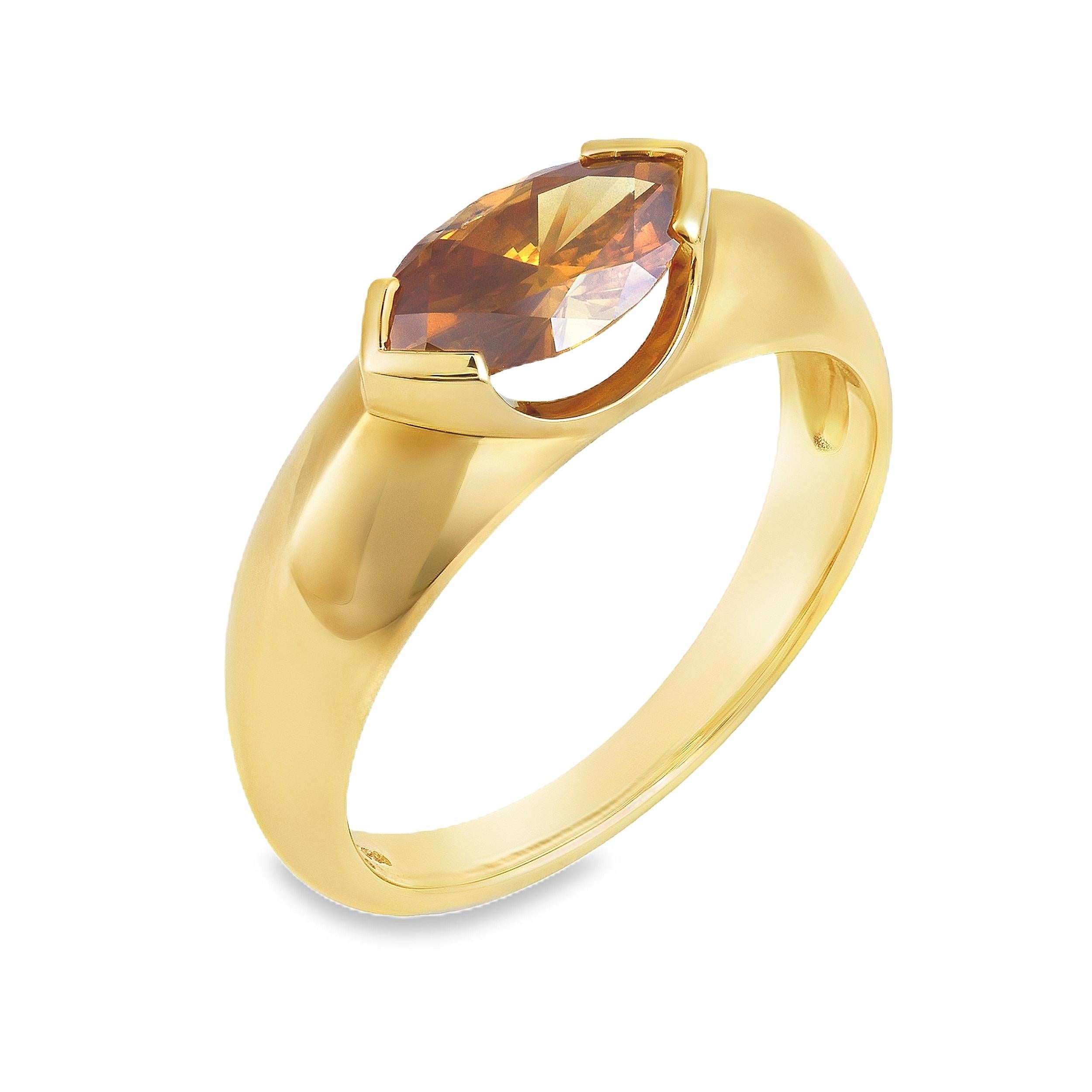 Contemporain Roman Malakov Diamonds 1,43 carat Marquise Cut Fancy Colored Diamond Ring en or jaune en vente