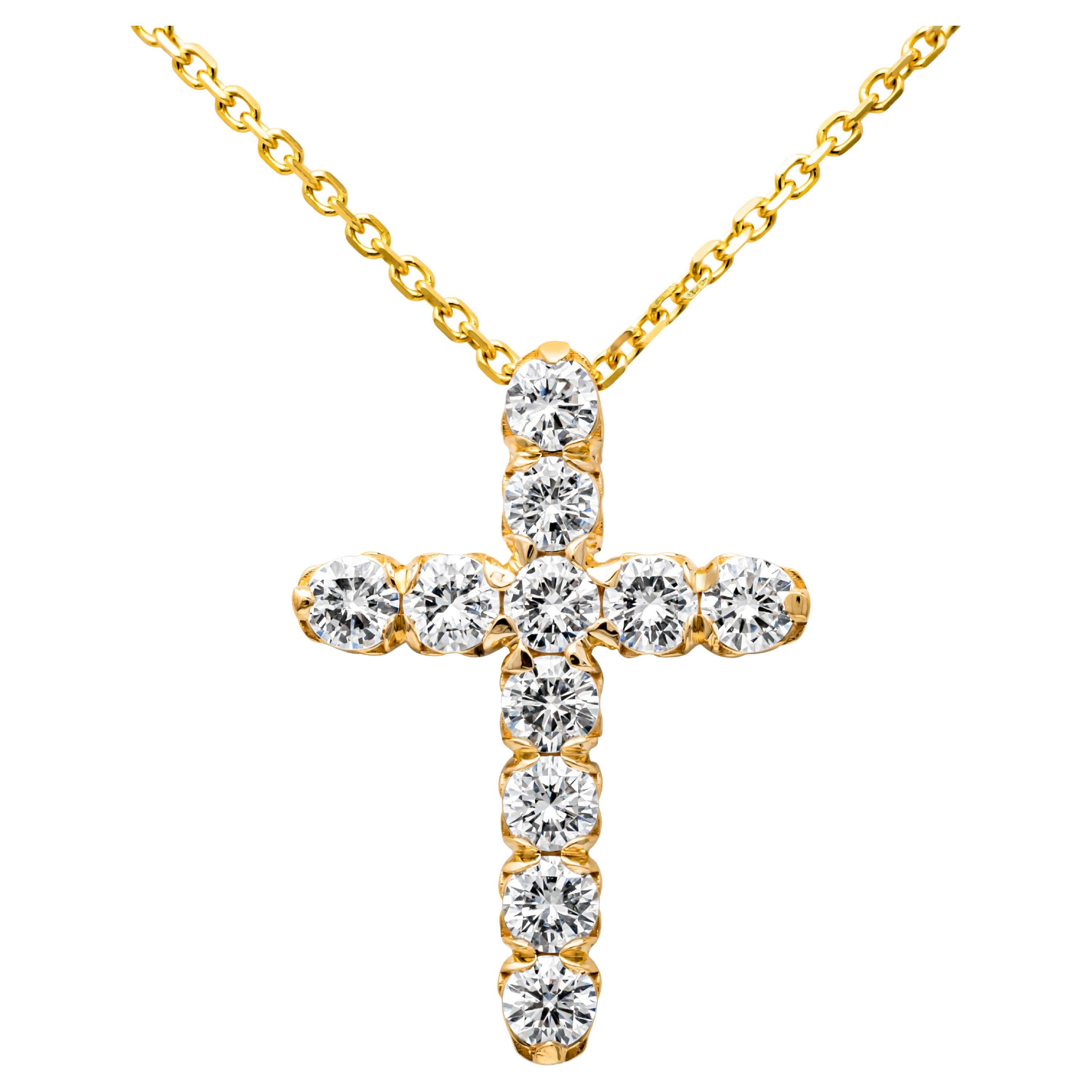 Roman Malakov Collier pendentif en forme de croix avec diamants ronds et brillants de 1.50 carat au total en vente