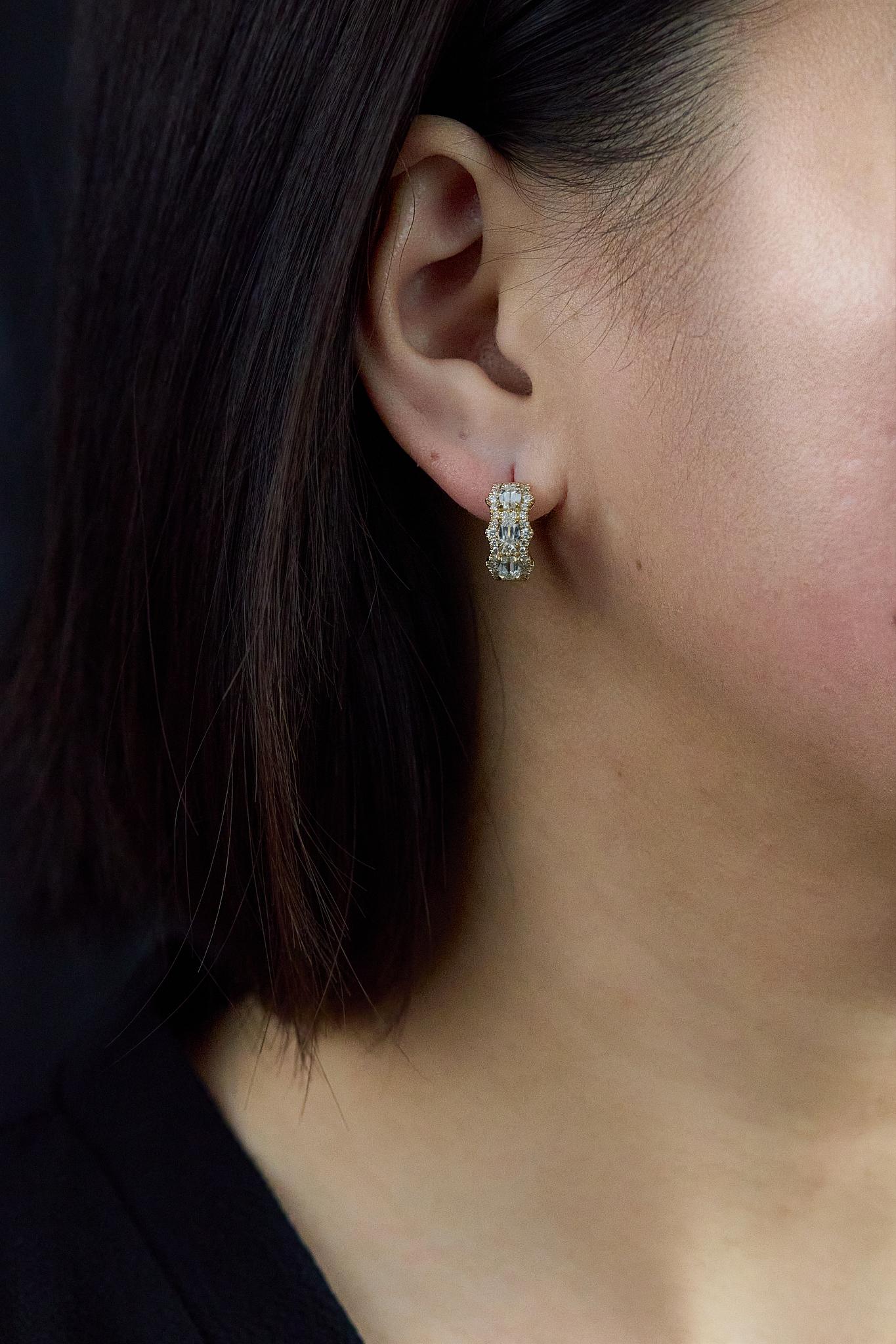 Roman Malakov Diamonds Boucles d'oreilles en diamant taille coussin de 1,50 carats au total Pour femmes en vente