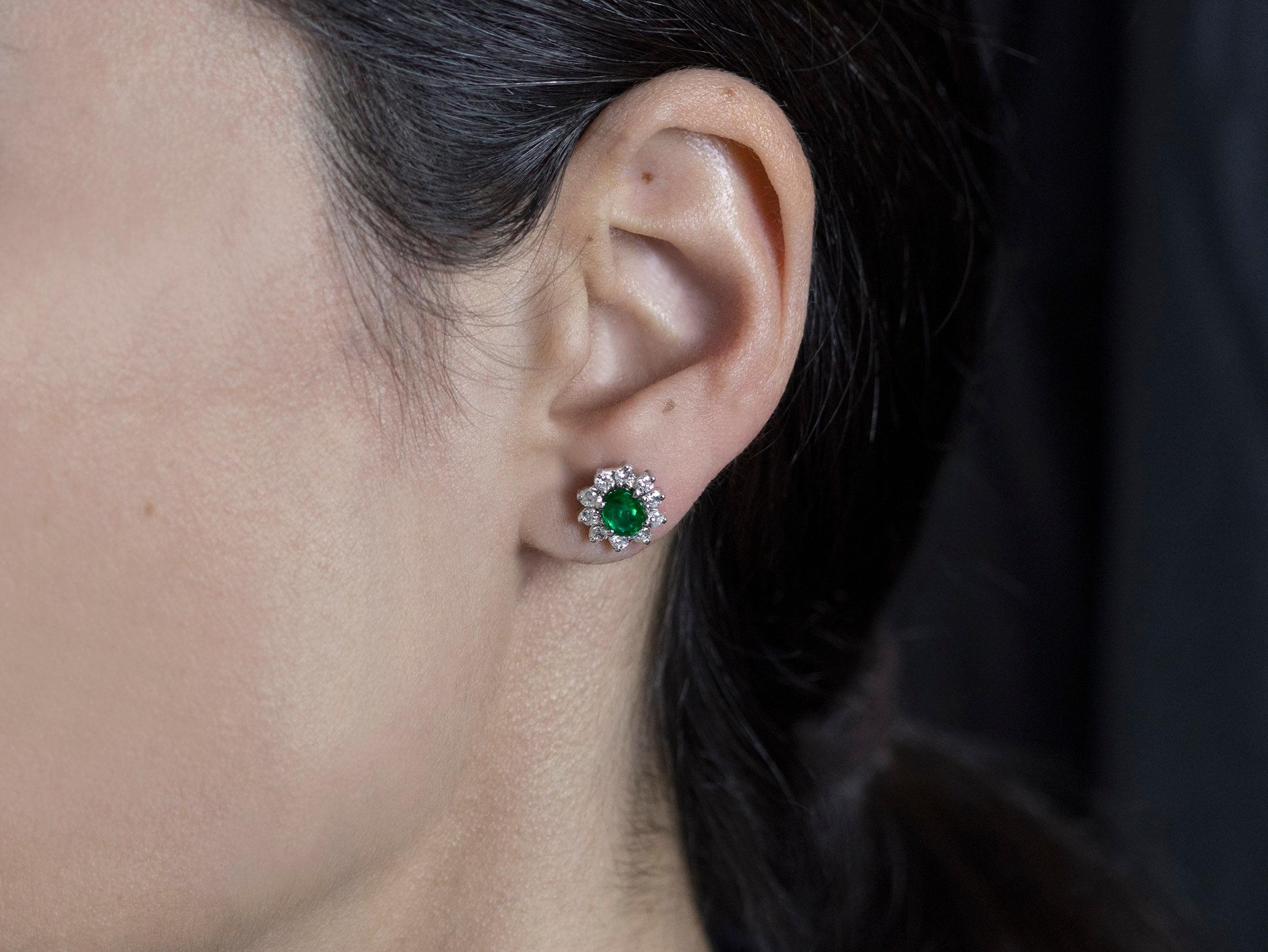 Contemporary Roman Malakov 1.52 Carats Total Green Emerald and Diamond Halo Stud Earrings For Sale