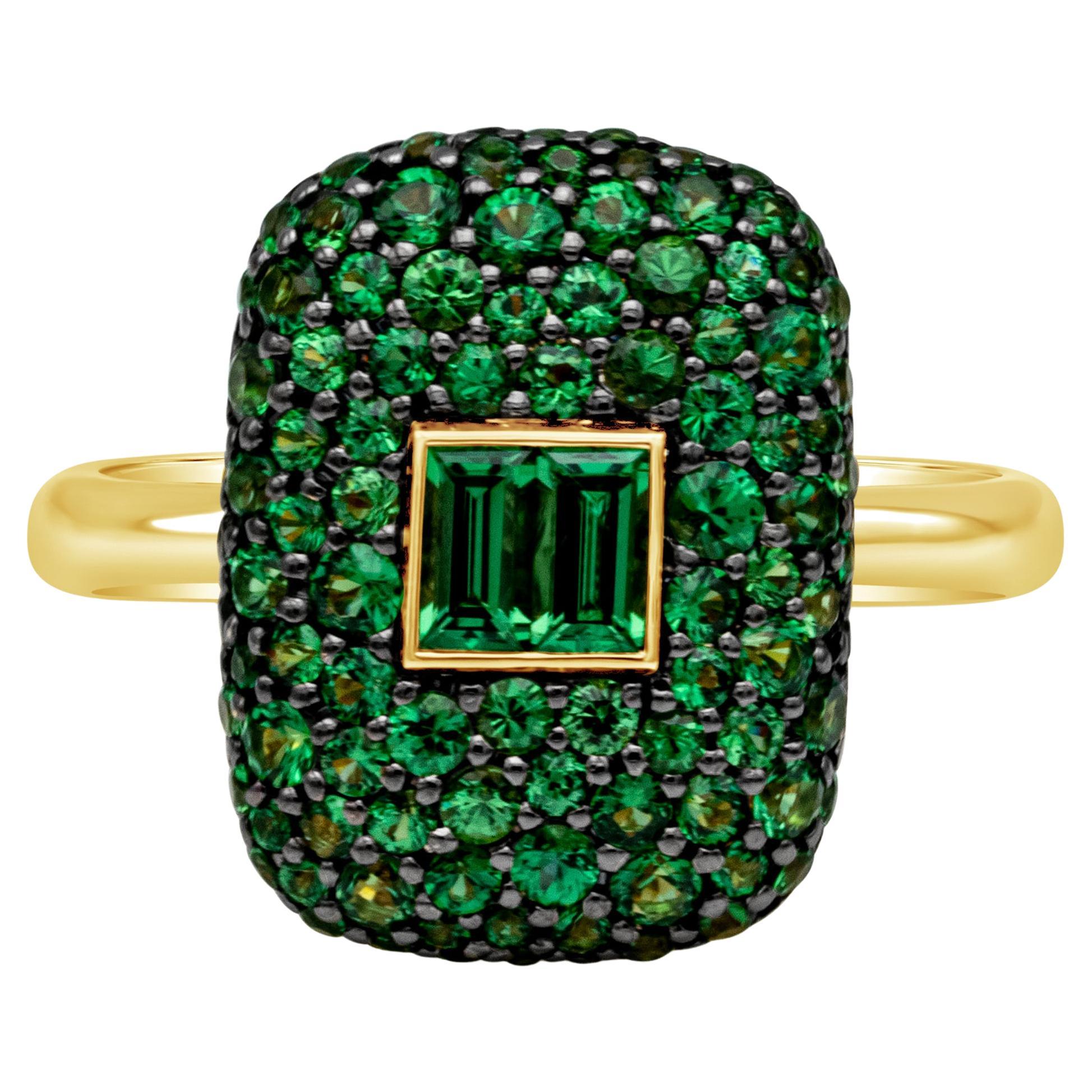 Roman Malakov 1.57 Carat Total Mixed-Cut Green Tsavorite Fashion Ring