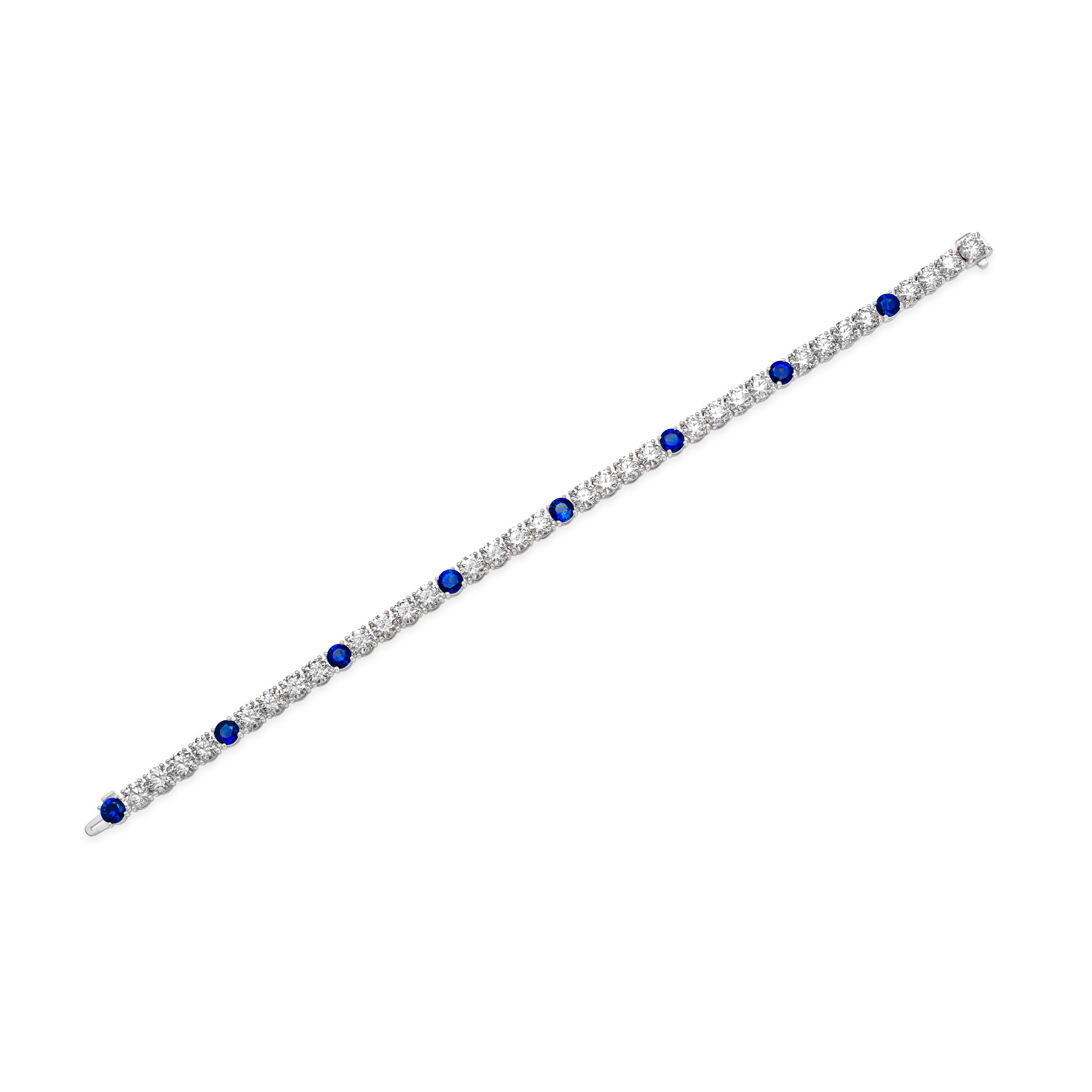 Round Cut Roman Malakov 16.48 Carats Total Round Blue Sapphire & Diamond Tennis Bracelet For Sale