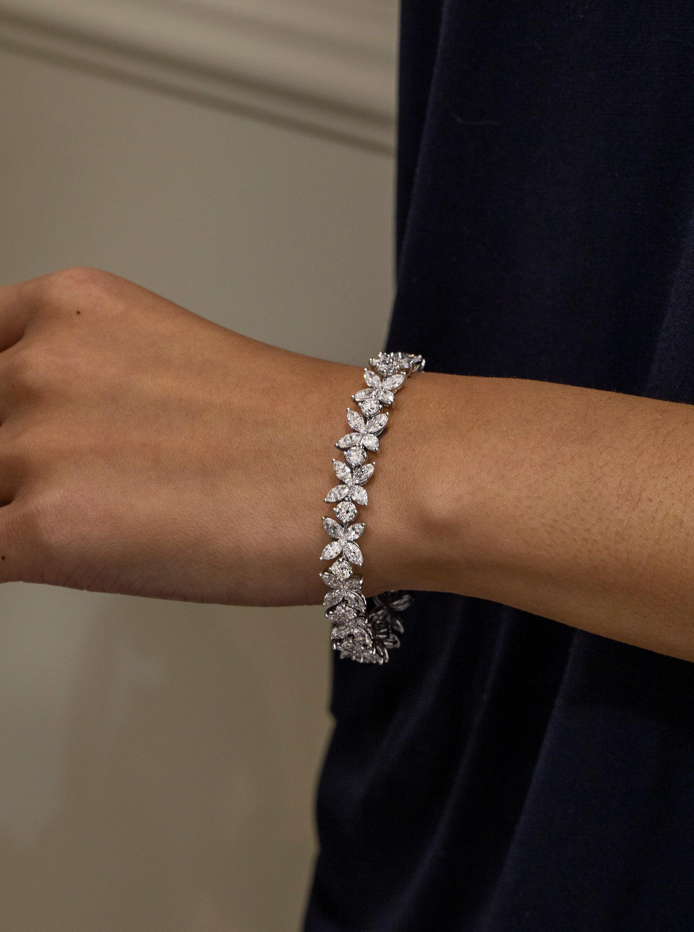 Roman Malakov 16,65 Karat Gesamt Mixed Cut Cluster-Diamant-Armband mit Blumenmotiv im Zustand „Neu“ im Angebot in New York, NY