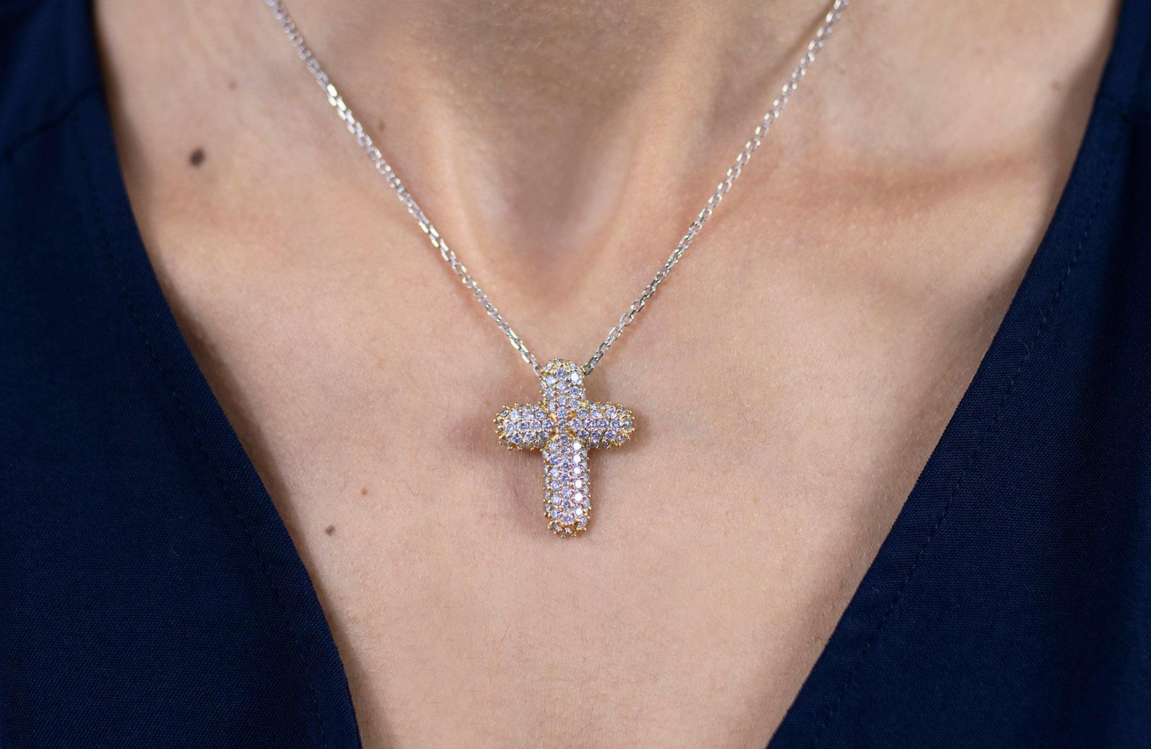 Contemporary Roman Malakov 1.70 Carats Total Brilliant Round Diamond Cross Pendant Necklace For Sale