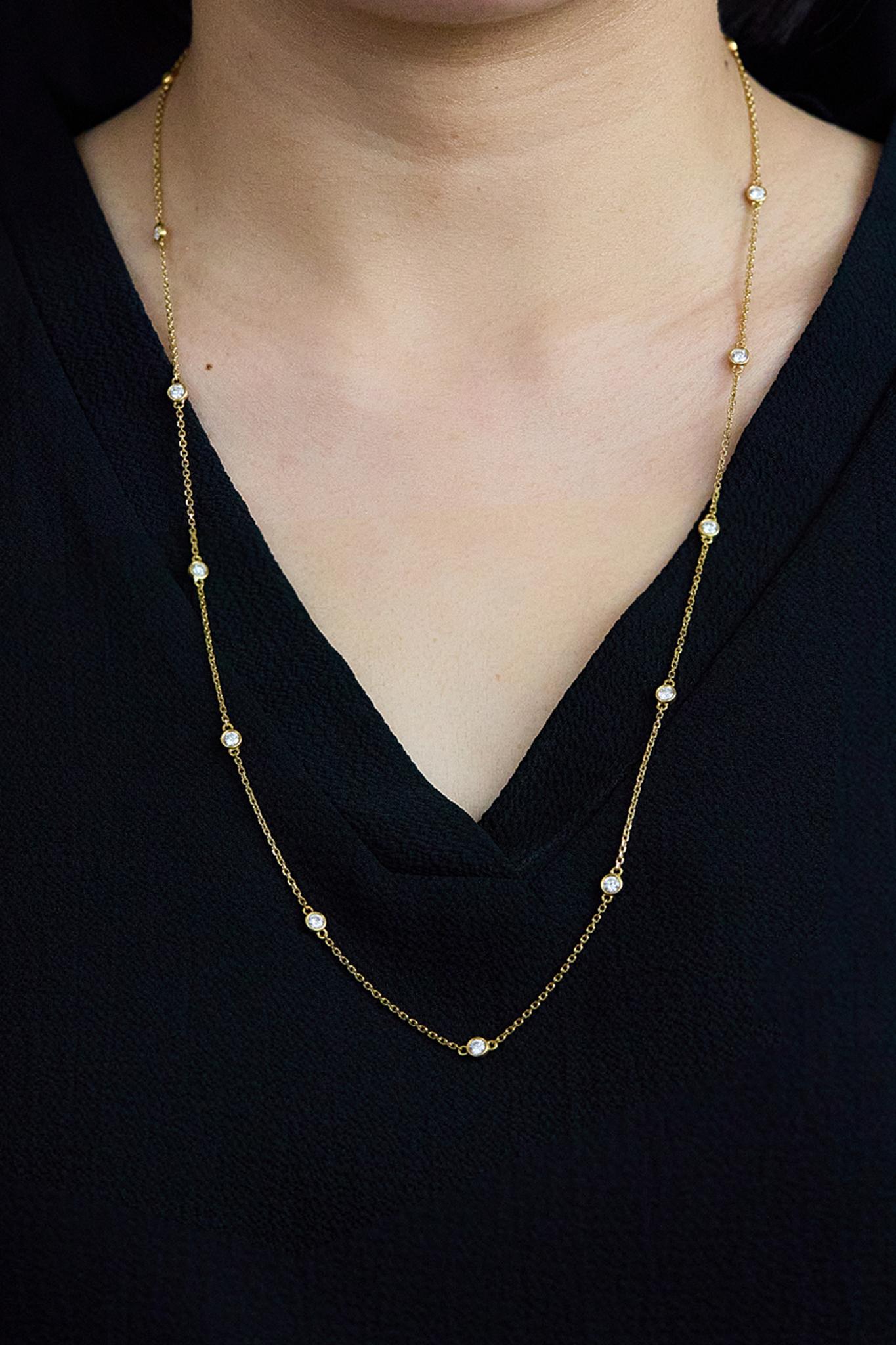 Roman Malakov Collier de 1,70 carats de diamants ronds et brillants au Yard Neuf - En vente à New York, NY