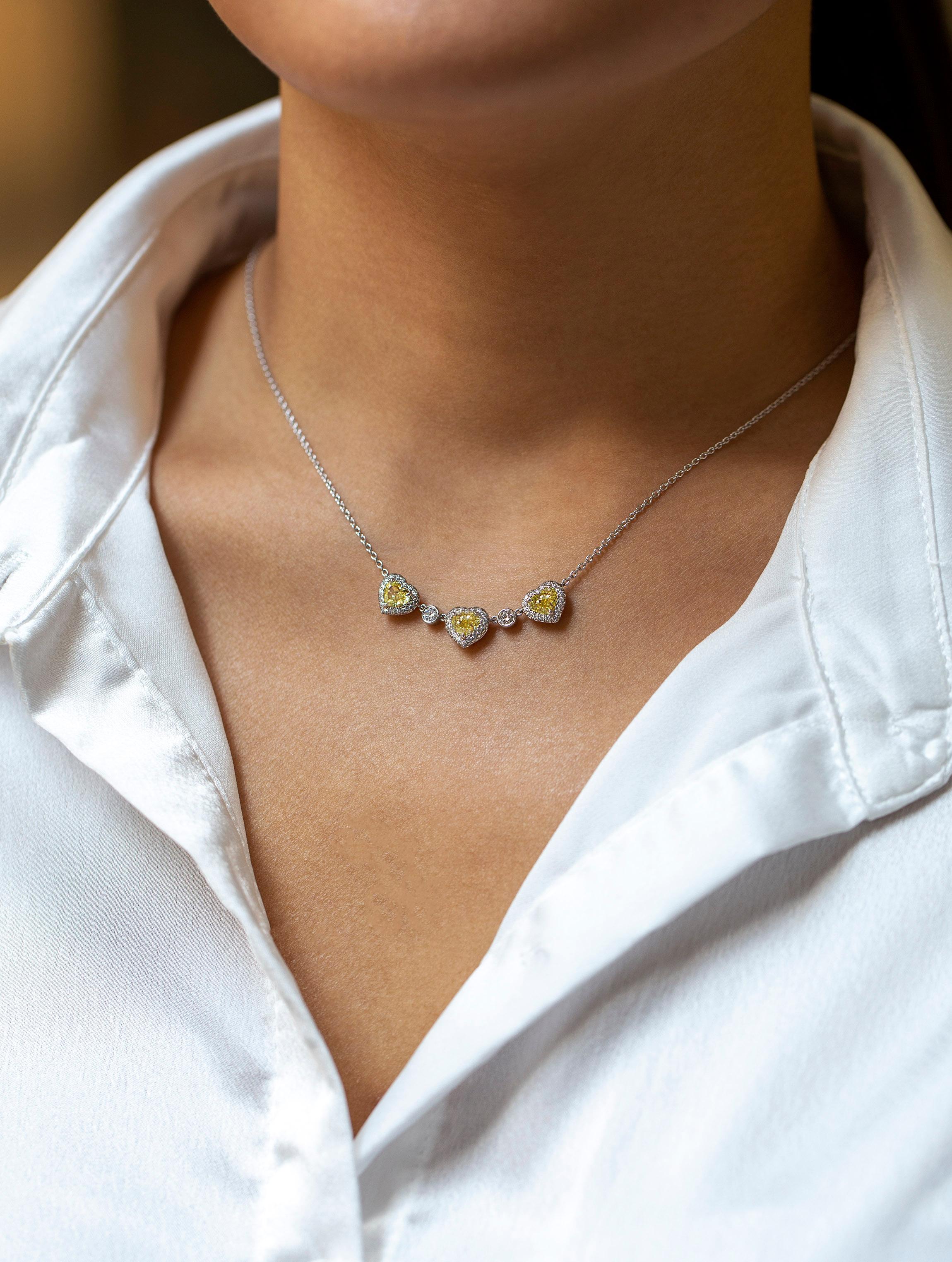 Contemporary Roman Malakov, 1.74 Total Carat Three Stone Heart Shape Diamond Pendant Necklace For Sale