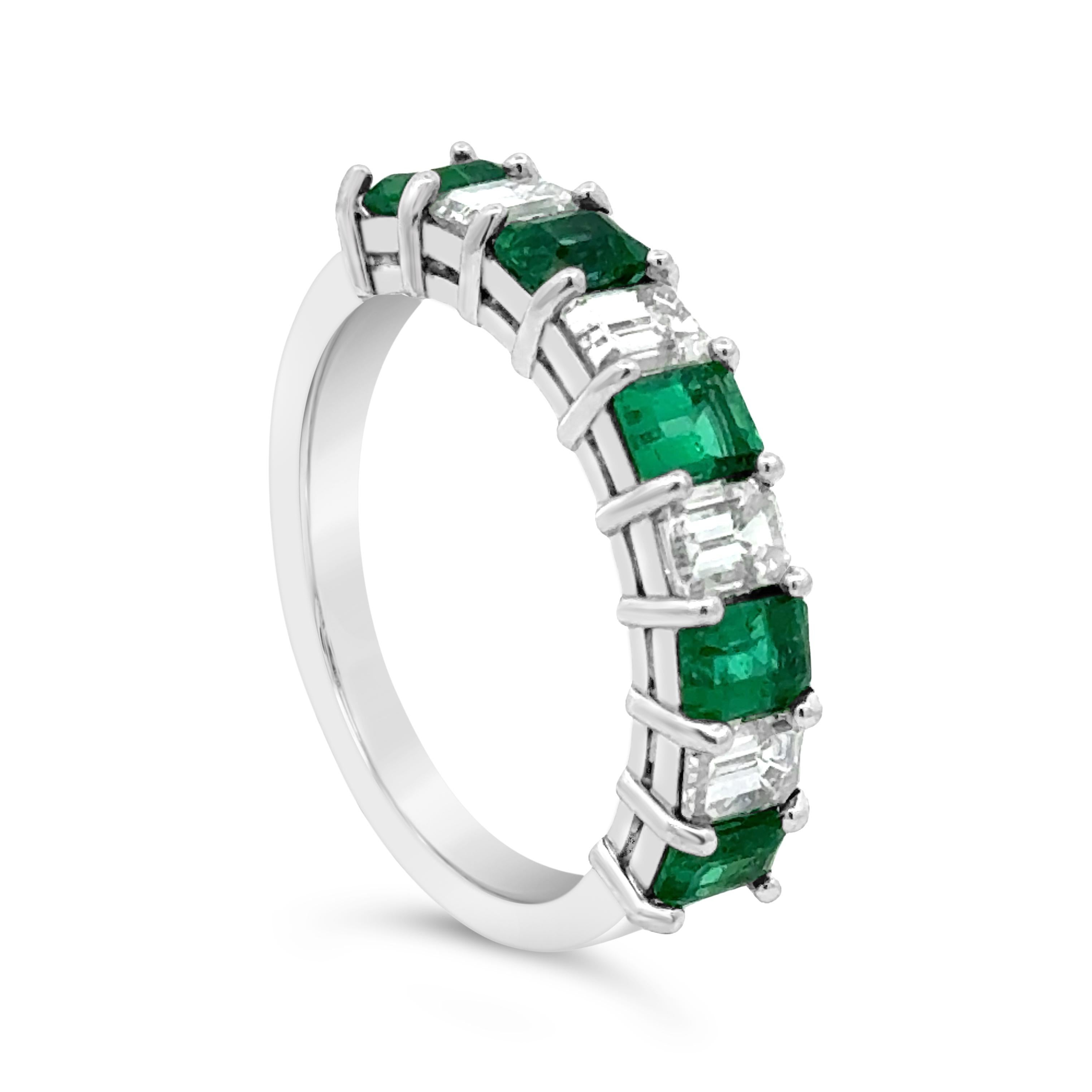 Roman Malakov 1,77 Karat Gesamt Smaragd & Diamant Neun-Stein-Hochzeitsring (Smaragdschliff) im Angebot