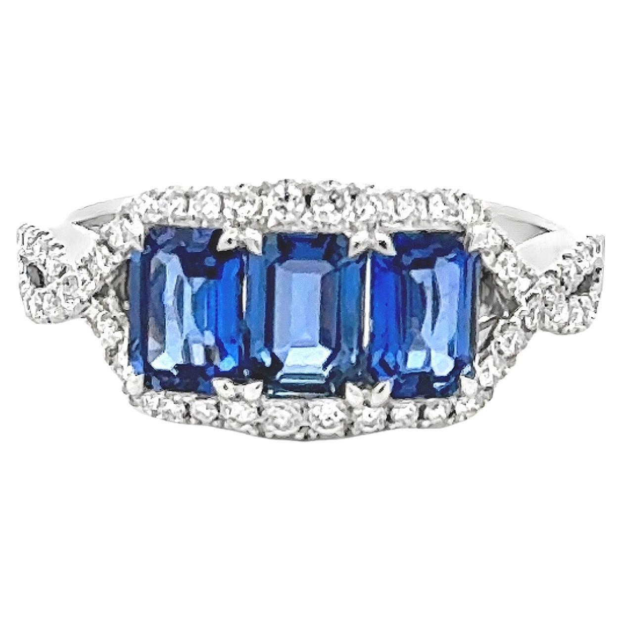 Roman Malakov Diamonds Anello in platino con zaffiro e diamante taglio smeraldo da 1,81 carati in vendita