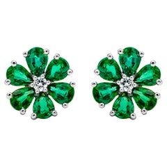 Roman Malakov 1.84 Carats Total Pear Shape Green Emerald & Diamond Stud Earrings