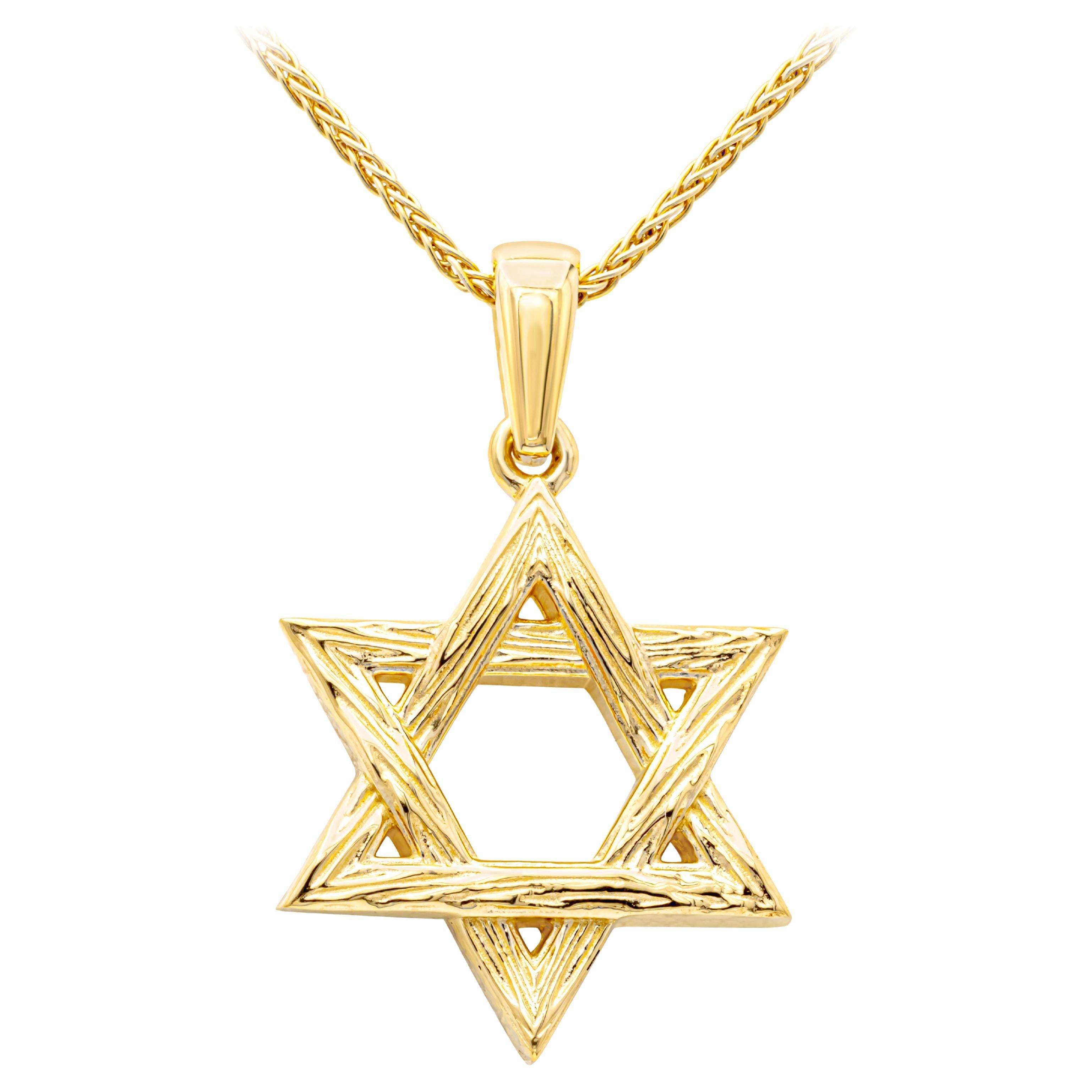 Roman Malakov 18K Yellow Gold Star of David Pendant Necklace with Wheat Chain For Sale
