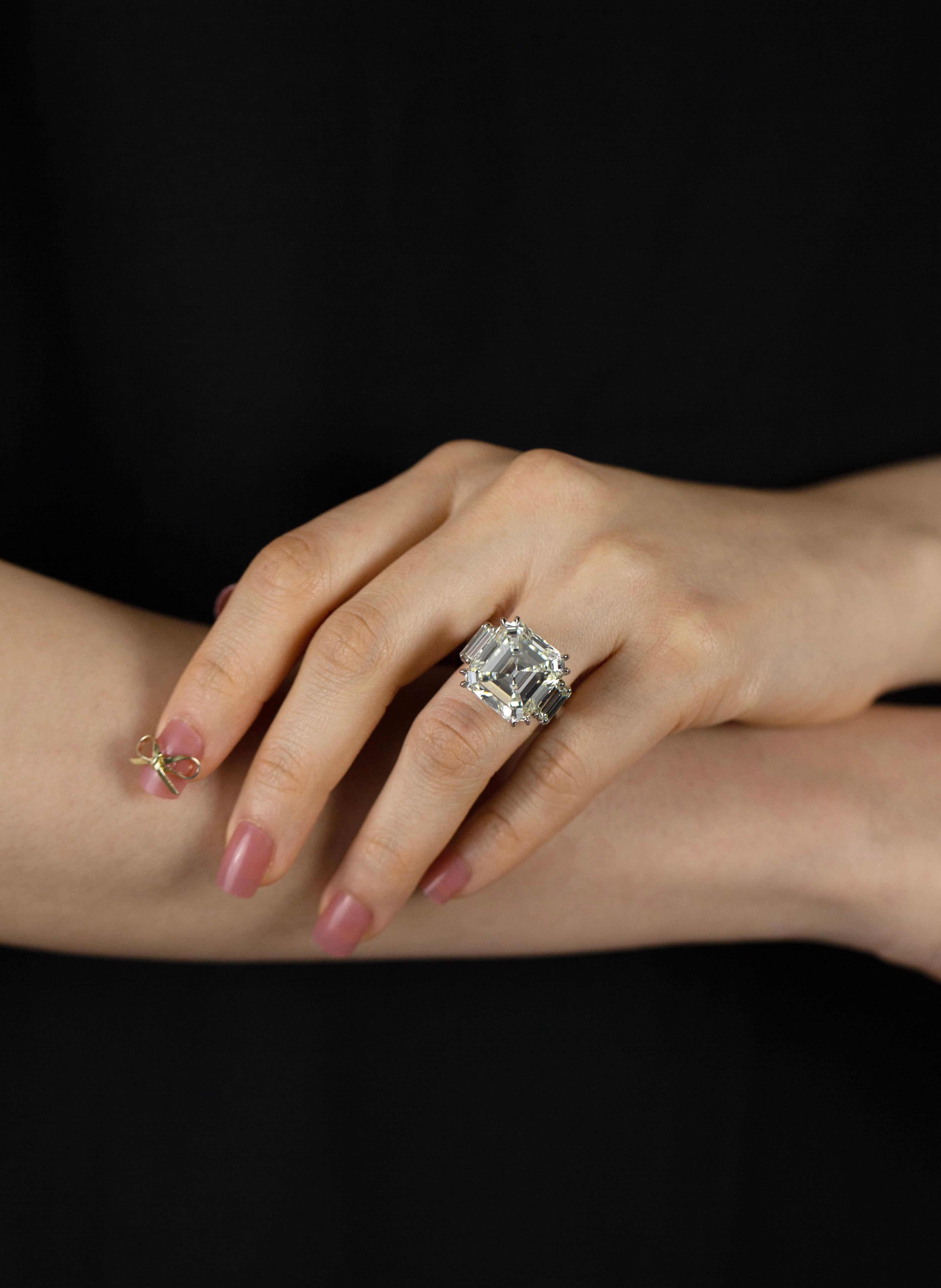 Women's Roman Malakov 20.18 Carat Total Mixed Cut Diamond Five-Stone Engagement Ring For Sale