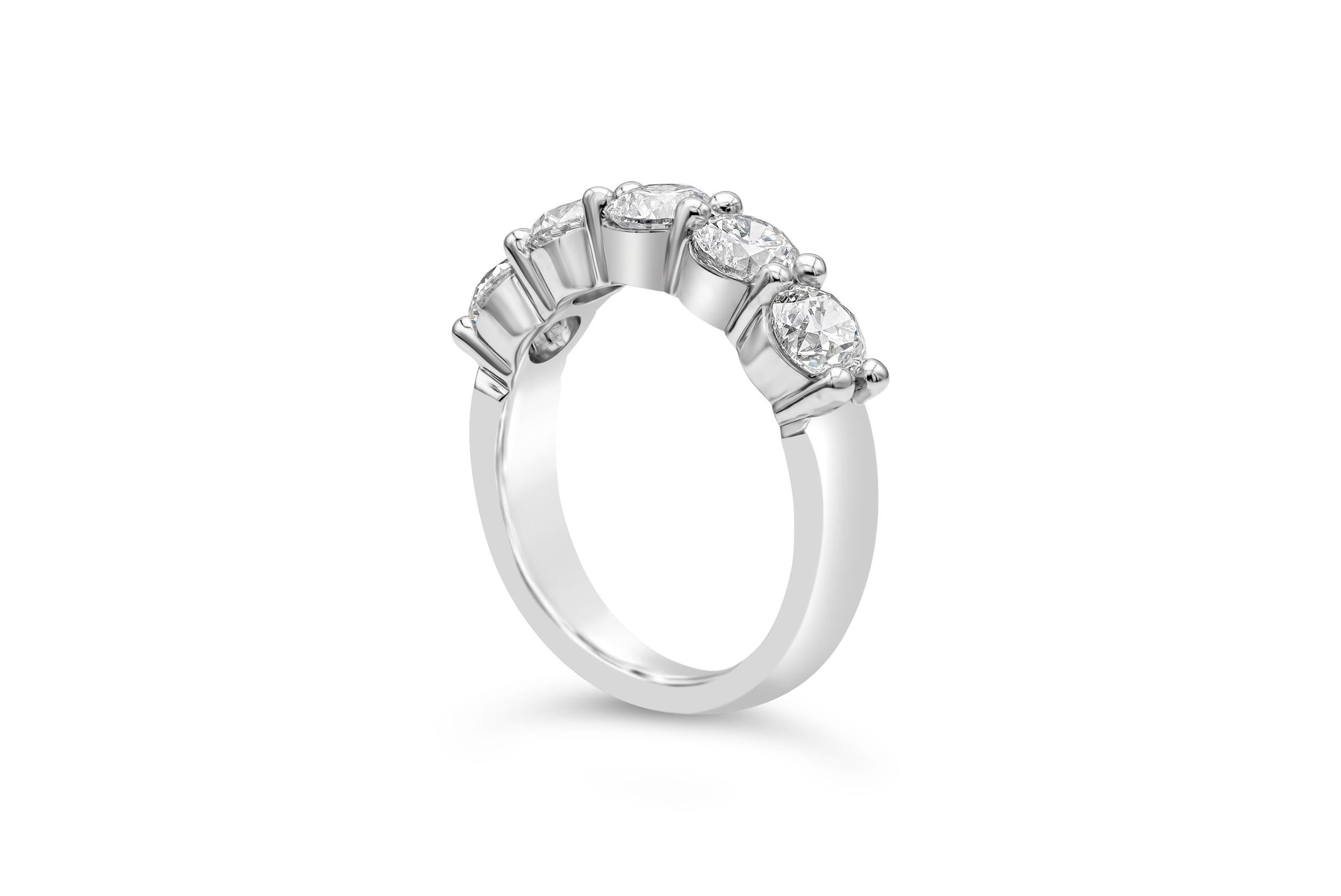 Round Cut Roman Malakov 2.02 Carat Total Round Diamond Five-Stone Wedding Band Ring For Sale