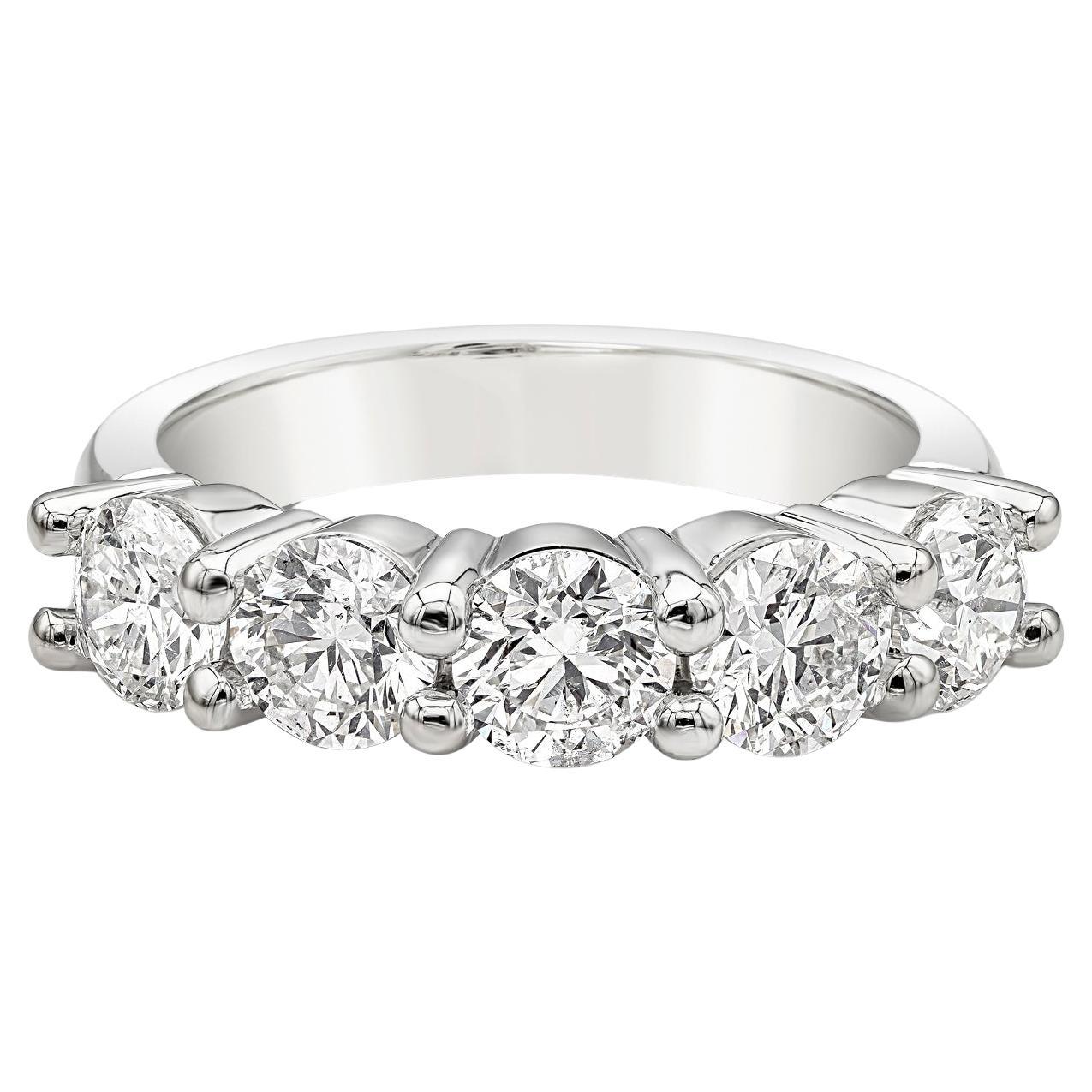 Roman Malakov 2.03 Carats Total Round Diamond Five-Stone Wedding Band Ring For Sale