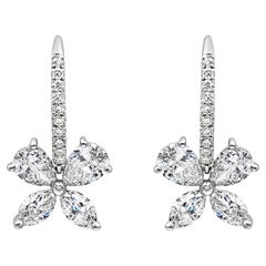 Roman Malakov, boucles d'oreilles en goutte à la mode avec diamants de forme mixte de 2,06 carats au total