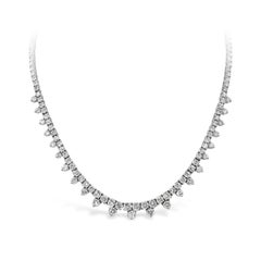 20.74 Carats Total Round Brilliant Cut Diamond Collar Necklace in Platinum