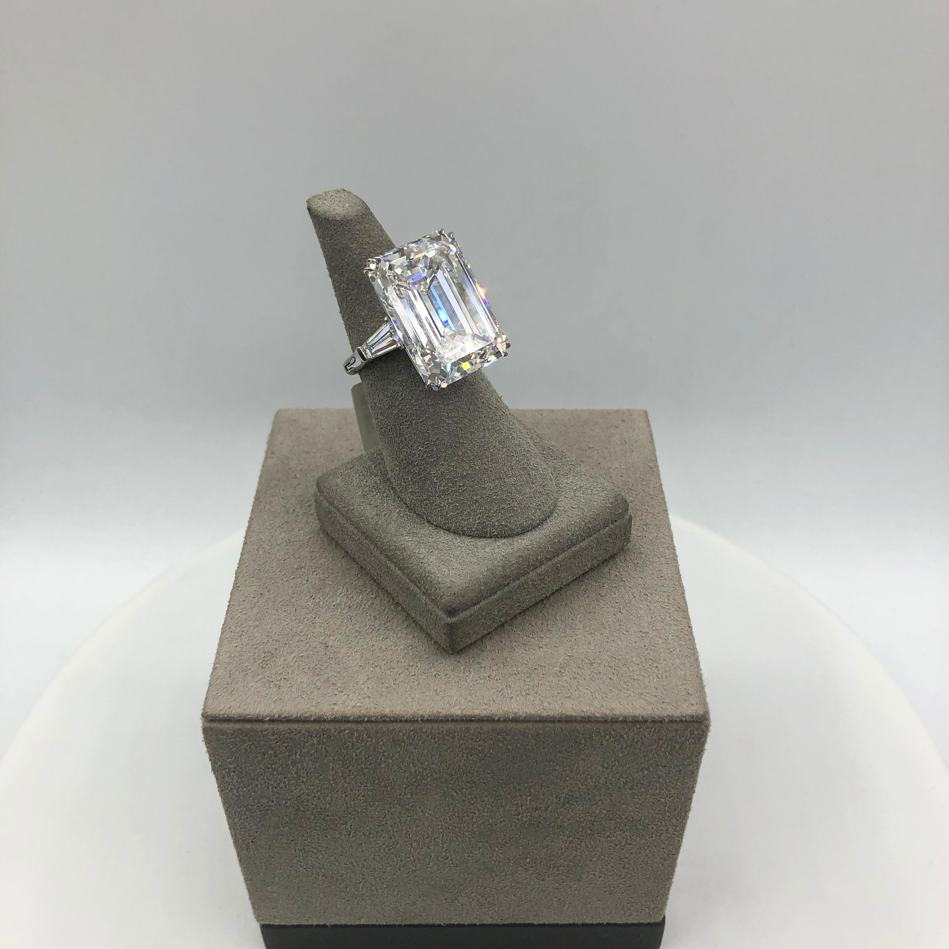 GIA Certified 25.32 Carats Emerald Cut Diamond Three-Stone Engagement Ring In New Condition For Sale In New York, NY