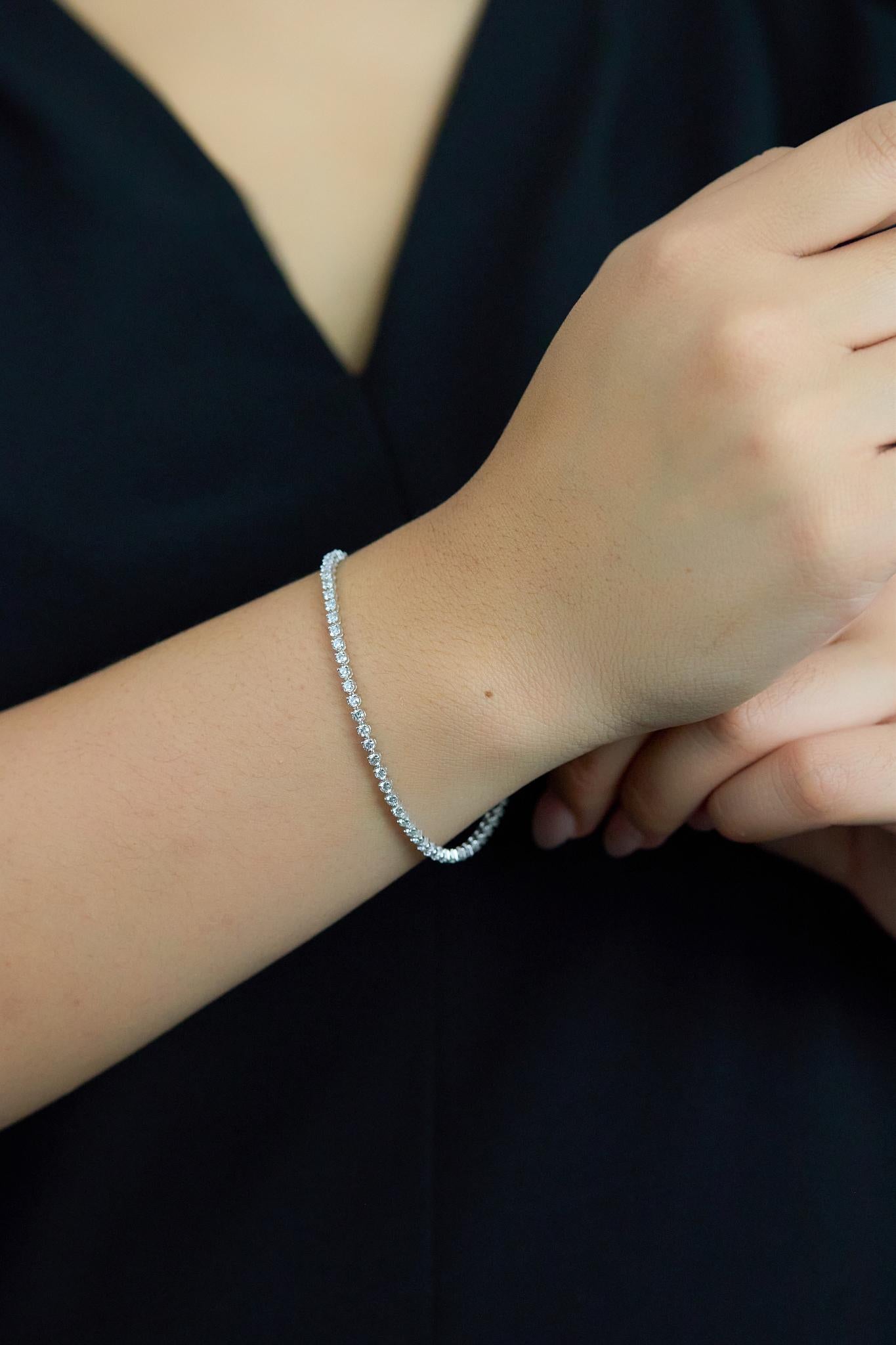 Taglio rotondo Roman Malakov Diamonds Bracciale da tennis con diamanti rotondi taglio brillante da 2,57 carati in vendita