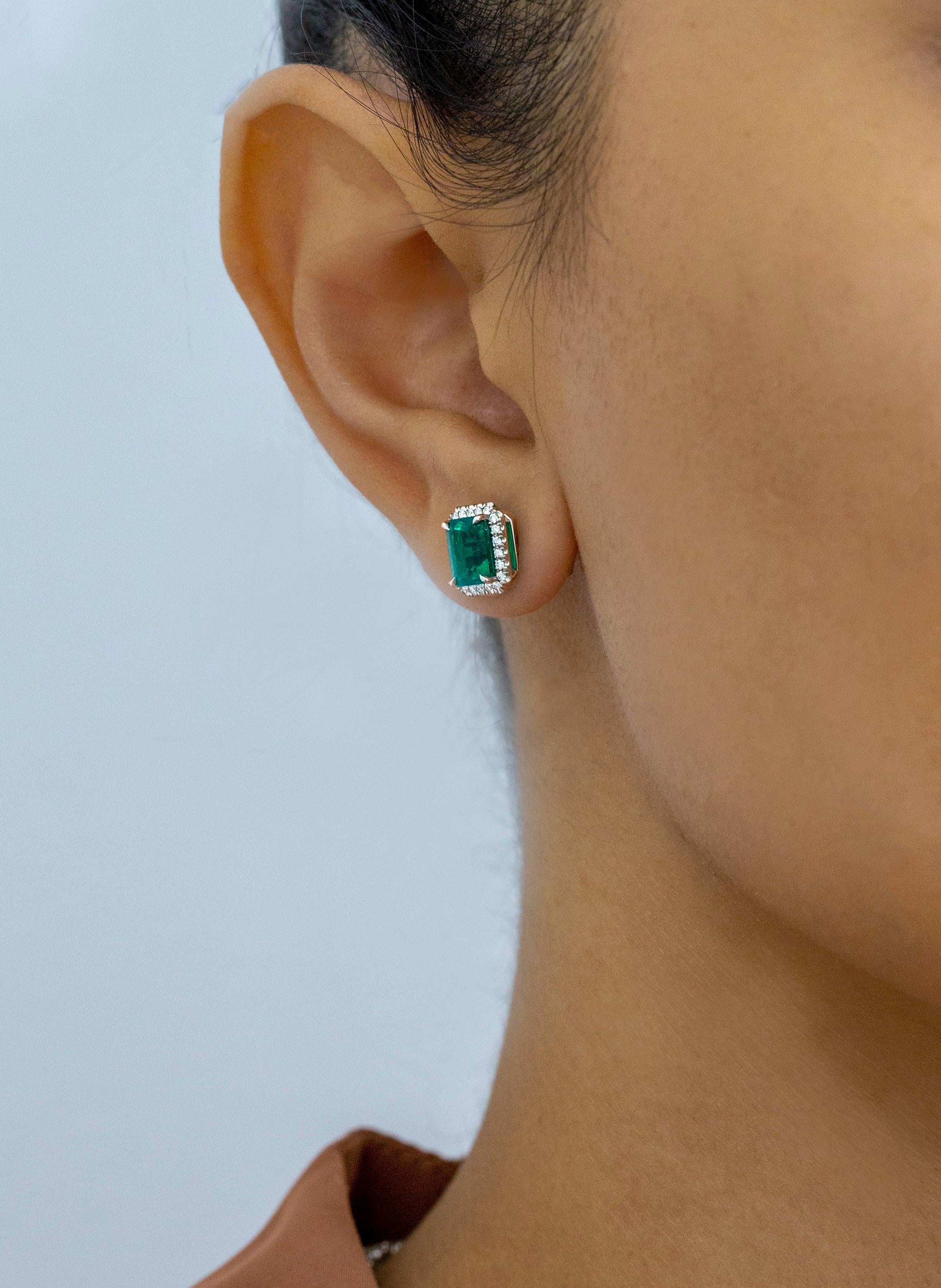 2.41 Carats Emerald Cut Colombian Muzo Emerald with Diamond Halo Stud Earrings For Sale 2