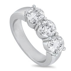 Roman Malakov 3.01 Carats Total Round Brilliant Diamond Three-Stone Wedding Band