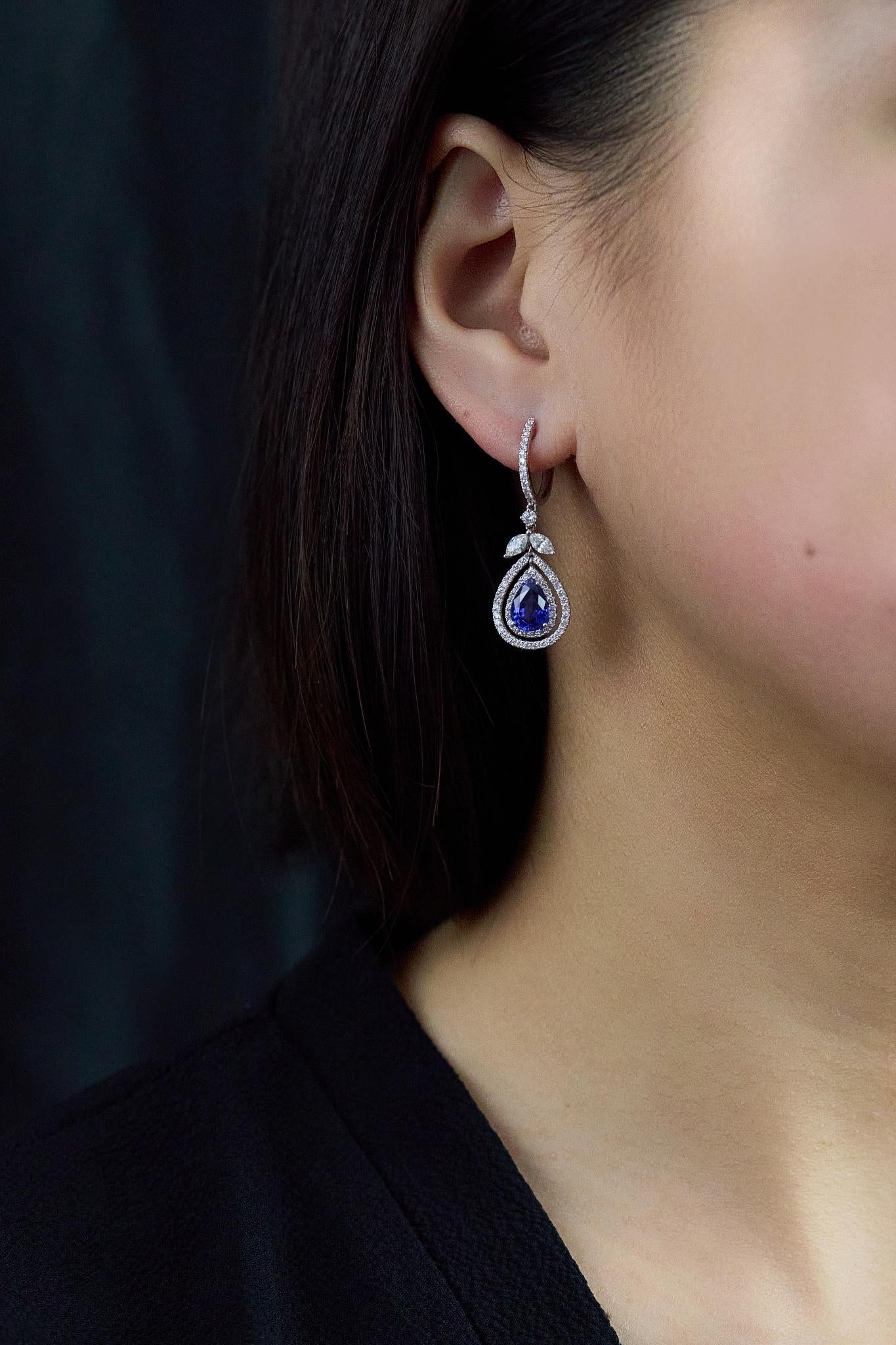 Taglio misto Roman Malakov Diamonds Orecchini con zaffiro e diamante a doppio anello da 3,02 carati in vendita