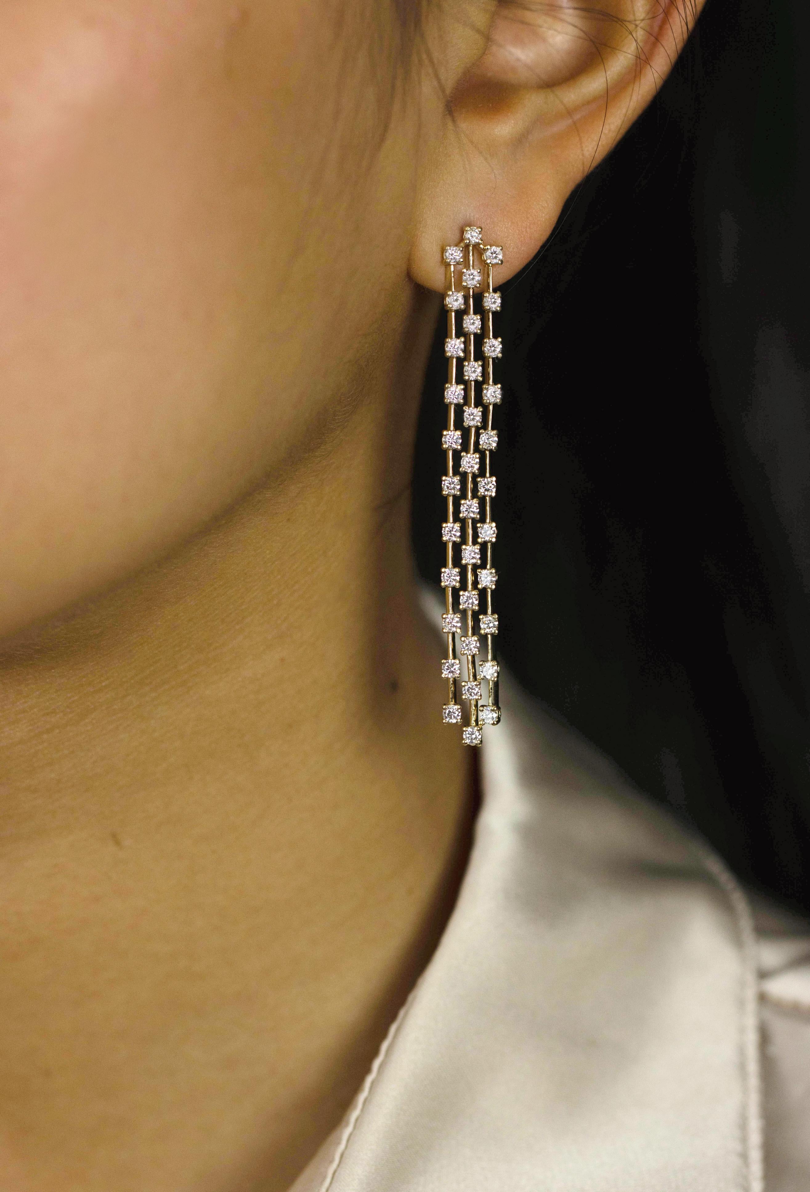 Women's Roman Malakov 3.10 Carats Total Round Cut Diamond Three-Row Chandelier Earrings For Sale