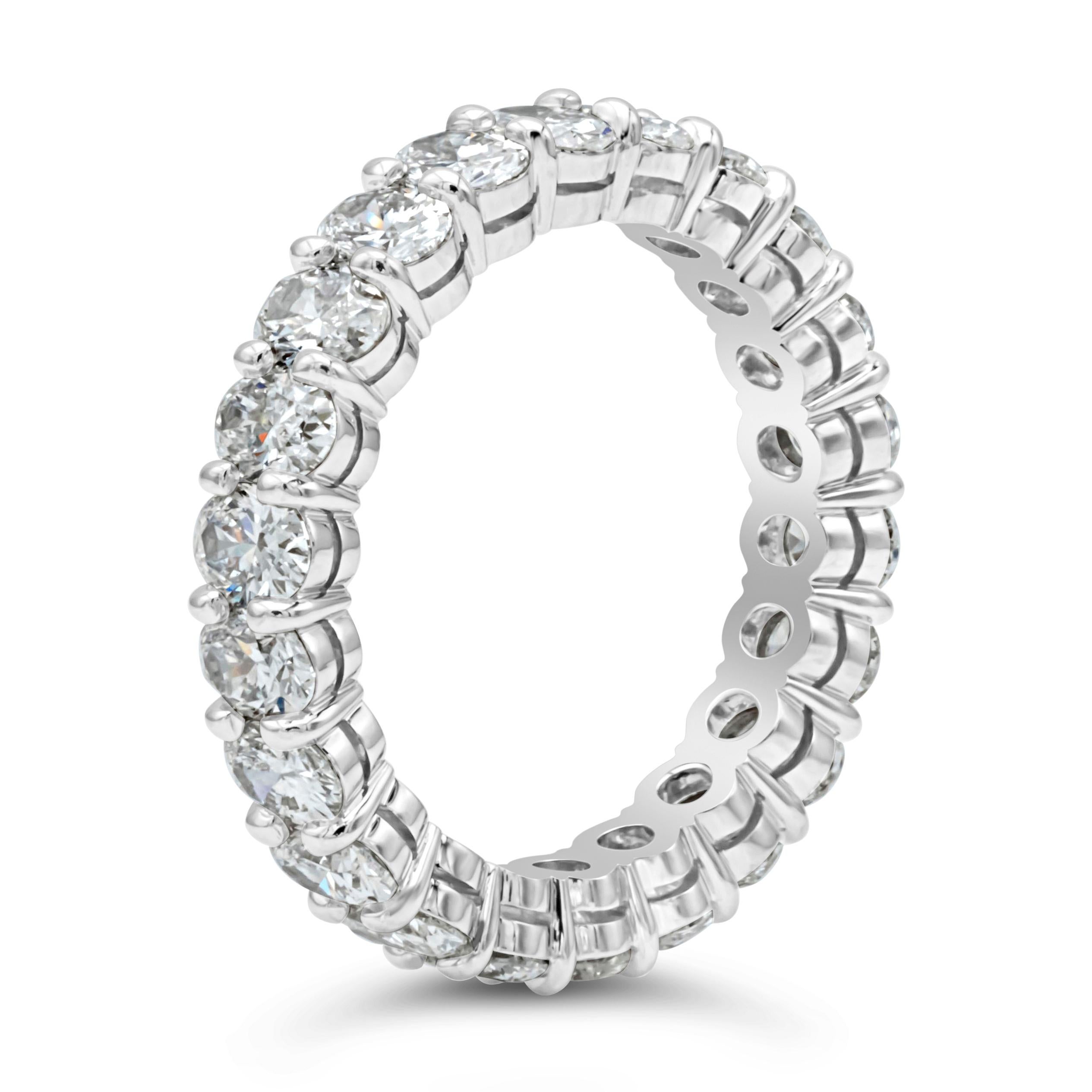 Contemporary Roman Malakov 3.18 Carats Total Oval Cut Diamonds Eternity Wedding Band For Sale