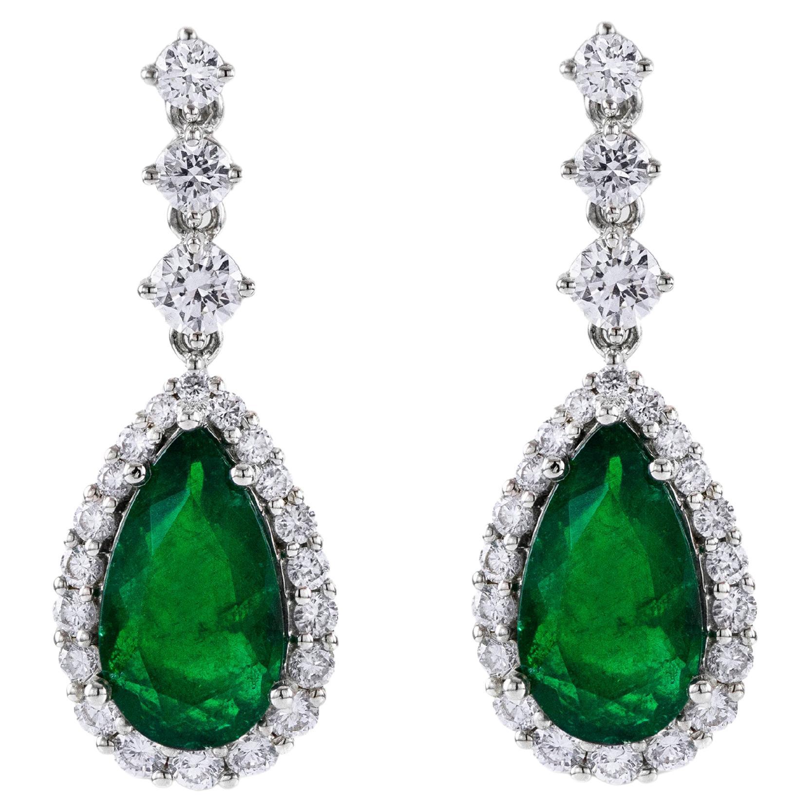 Roman Malakov 3.37 Carats Total Pear Shape Emerald and Diamond Dangle Earrings For Sale