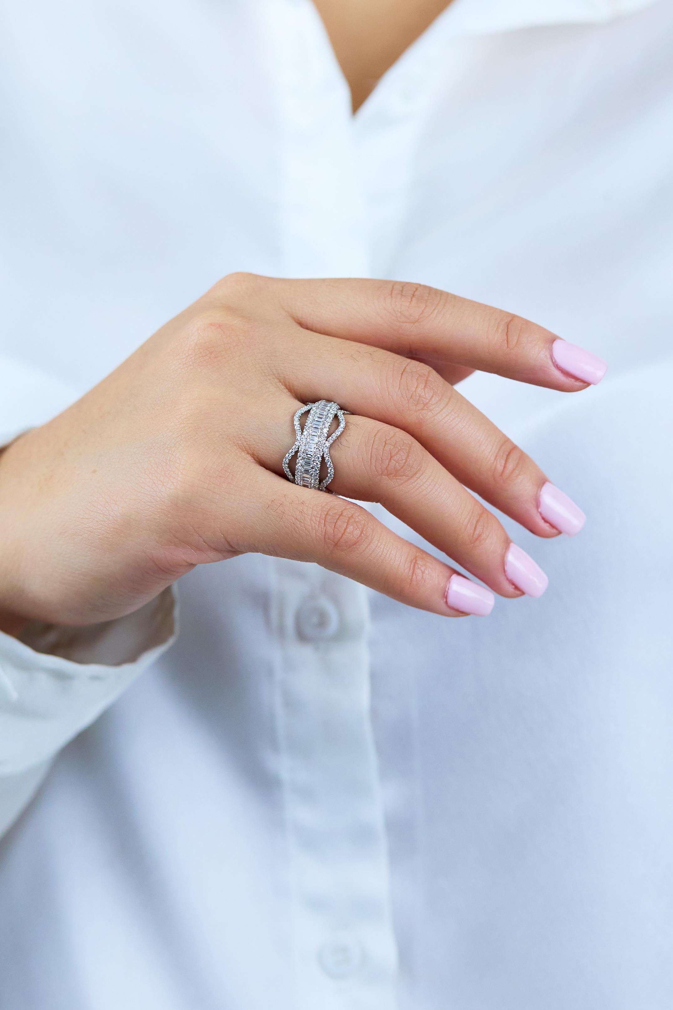 emerald and round cut wedding band
