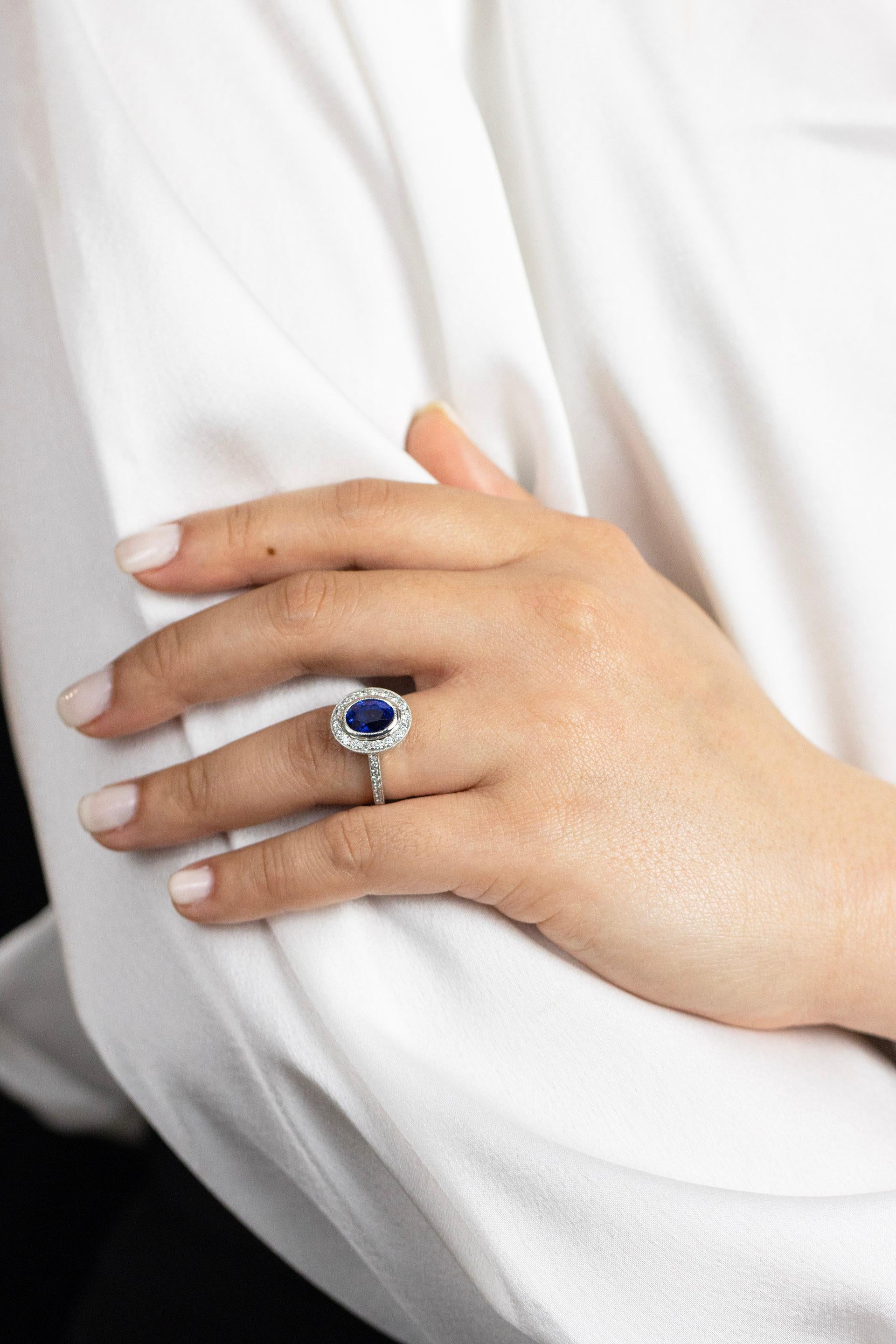 Roman Malakov 3.60 Oval Cut Blue Sapphire and Diamonds Halo Engagement Ring In New Condition For Sale In New York, NY