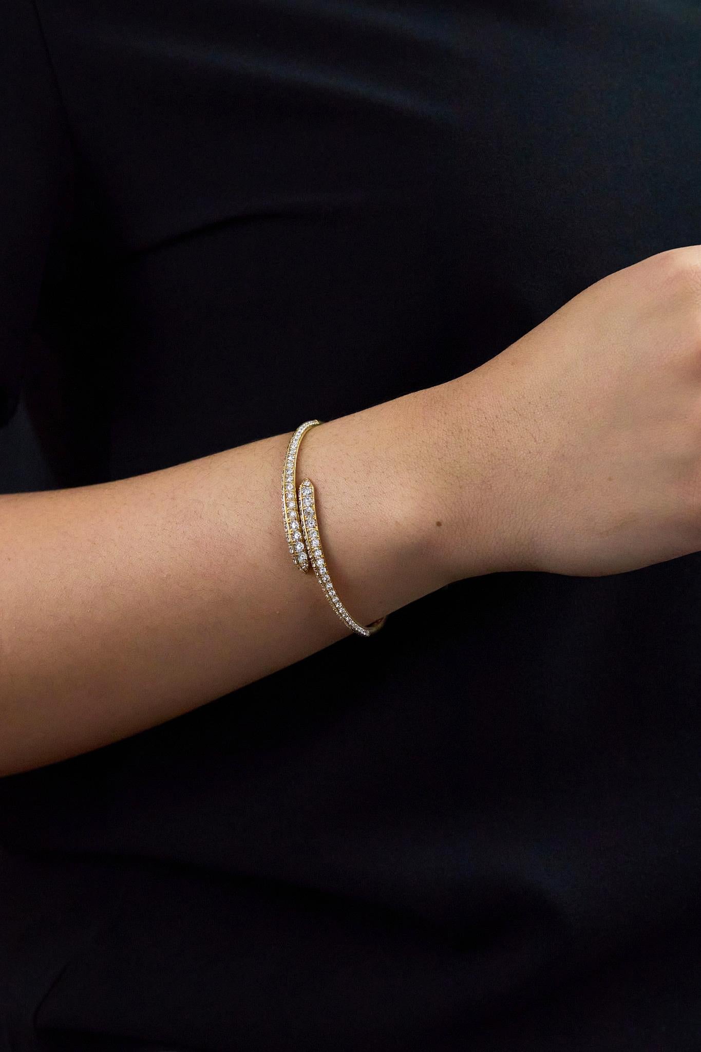 Bracciale Brilliante con taglio rotondo da 3,63 carati in oro giallo in vendita 1