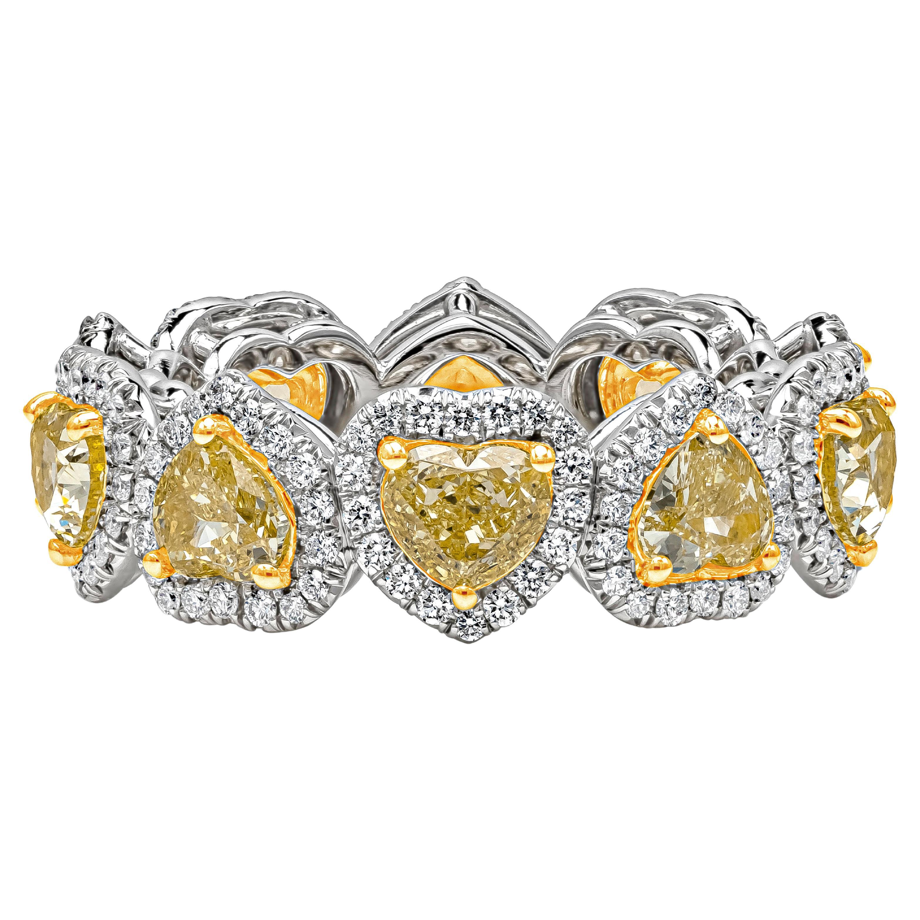 Roman Malakov 3.64 Carats Total Heart Shape Yellow Diamond Halo Wedding Band For Sale