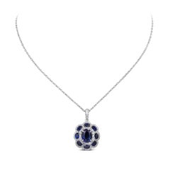 Roman Malakov - Collana con ciondolo floreale in zaffiro blu taglio ovale da 3,88 carati