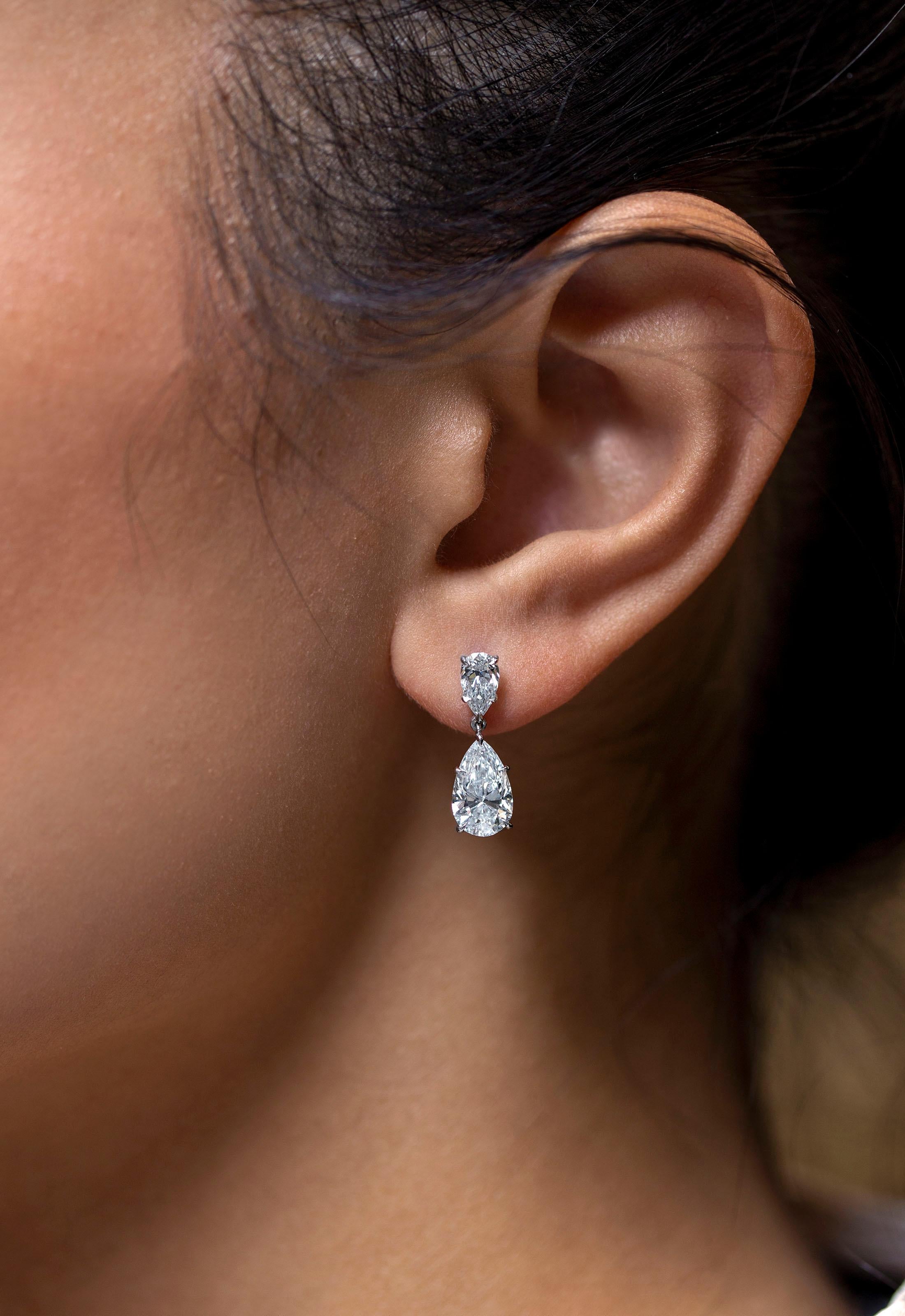 Contemporary Roman Malakov GIA Certified 3.20 Carat Pear Shape Diamond Dangle Earrings For Sale
