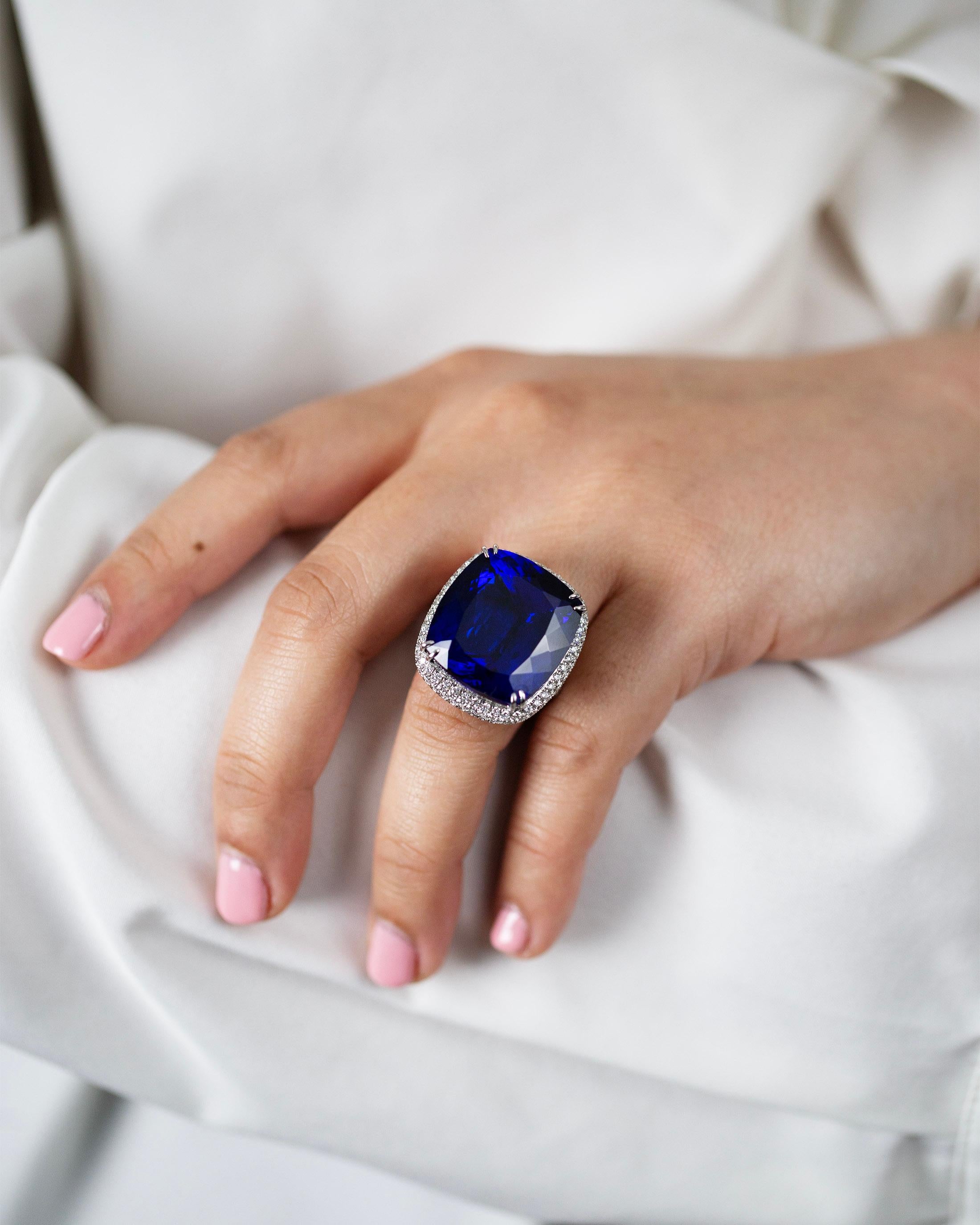 Women's Roman Malakov 44.04 Carats Total Cushion Cut Tanzanite & Diamonds Cocktail Ring For Sale