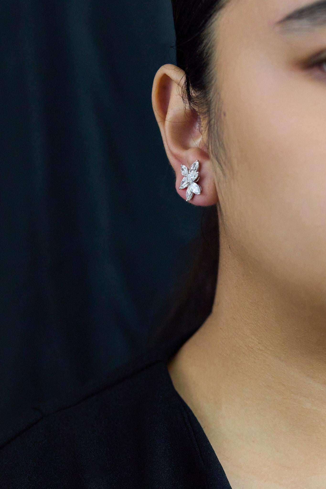 Taille mixte Roman Malakov Diamonds 4.71 Carats Marquise & Pear Shape Earrings in White Gold en vente