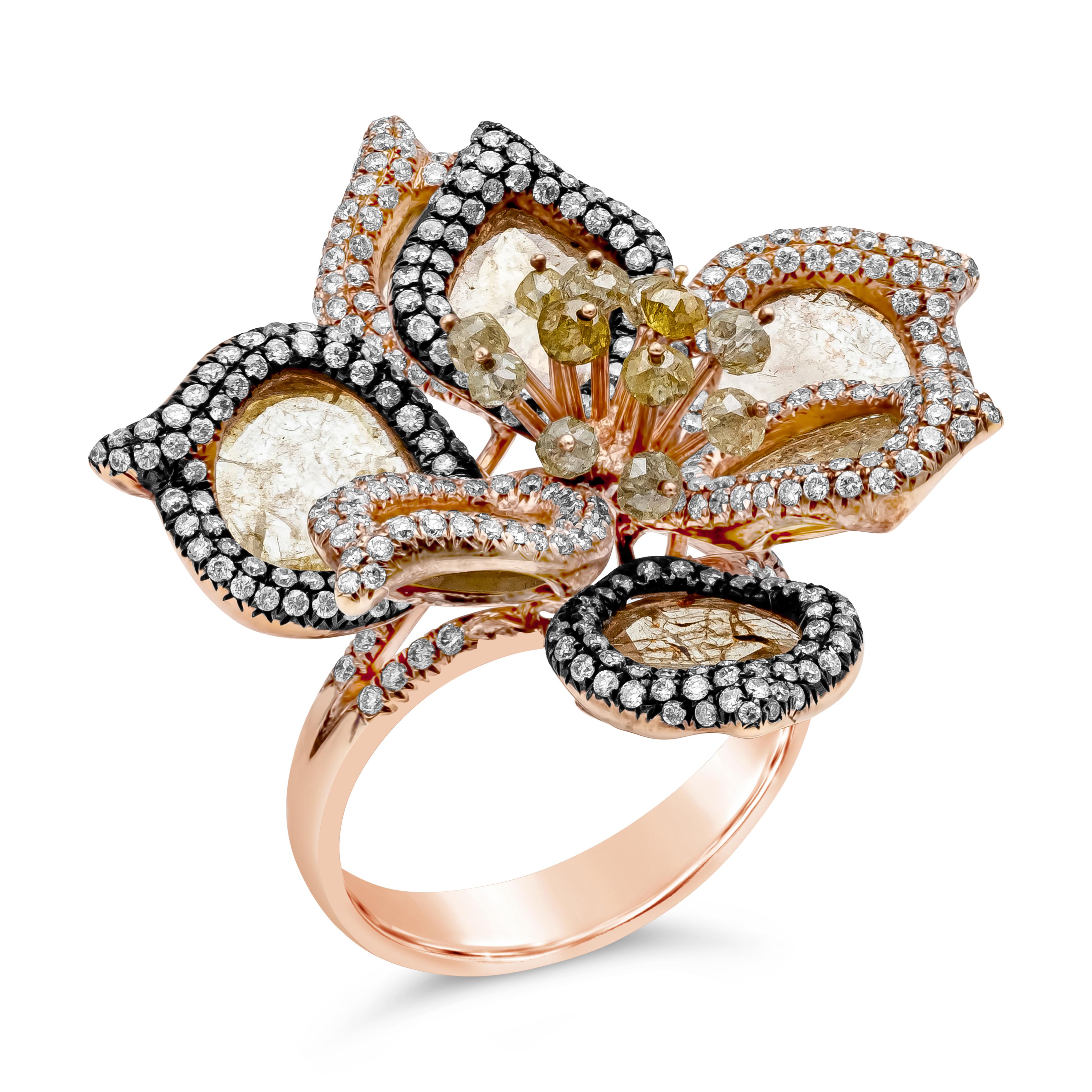 Women's Roman Malakov 4.79 Carat Total Diamond Sliced Flower-Motif Fashion Ring For Sale